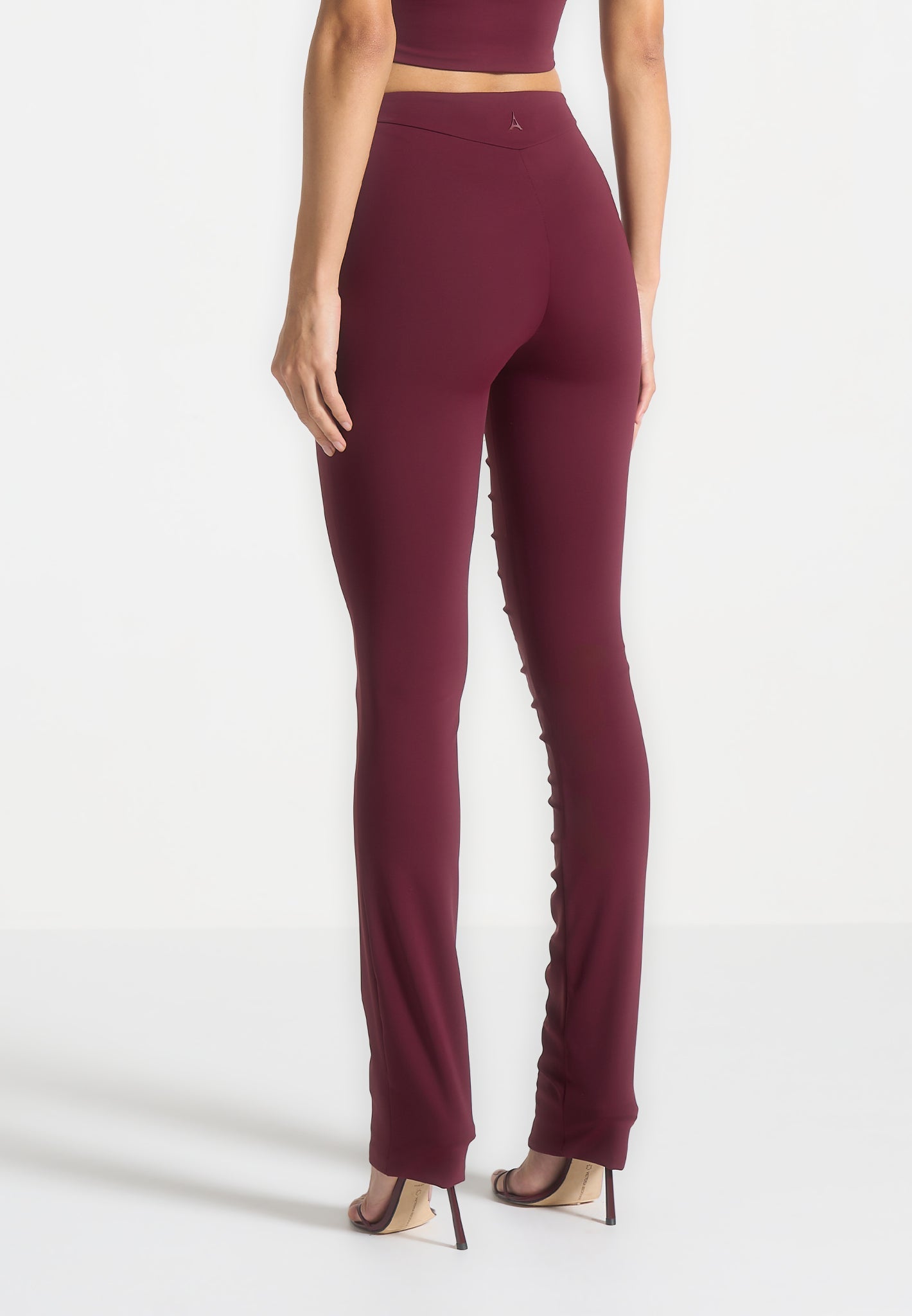 eyelet-detail-tacked-leggings-wine-red