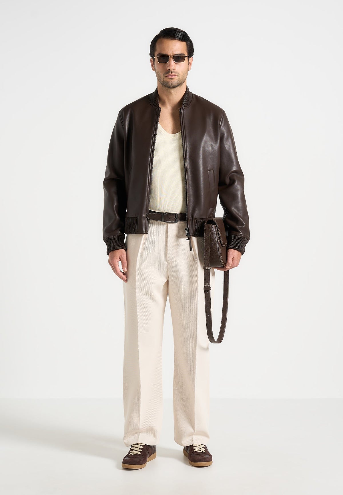 D⁠orian - Relaxed Fit Twill Pleated Tailored Trousers - Cream