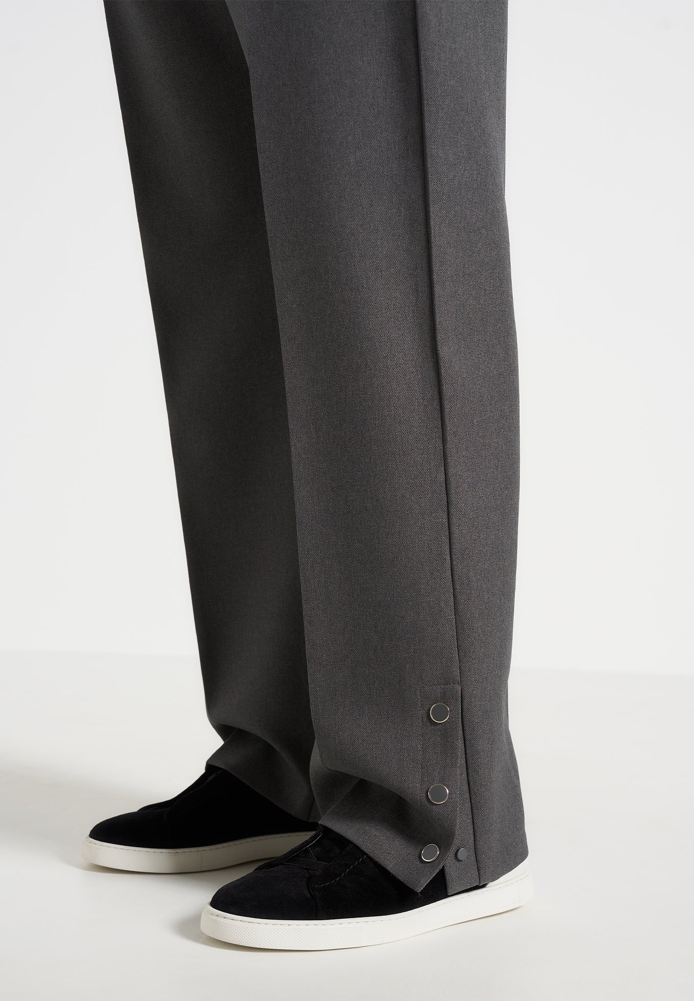 boris-relaxed-fit-tailored-button-cuff-trousers-grey