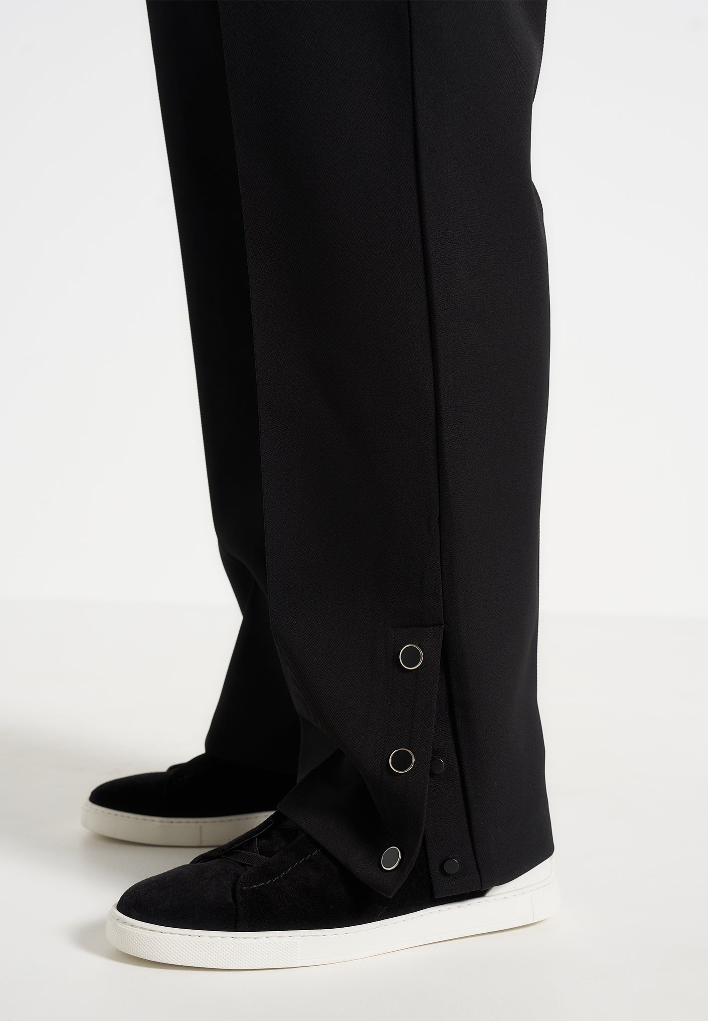 boris-relaxed-fit-tailored-button-cuff-trousers-black