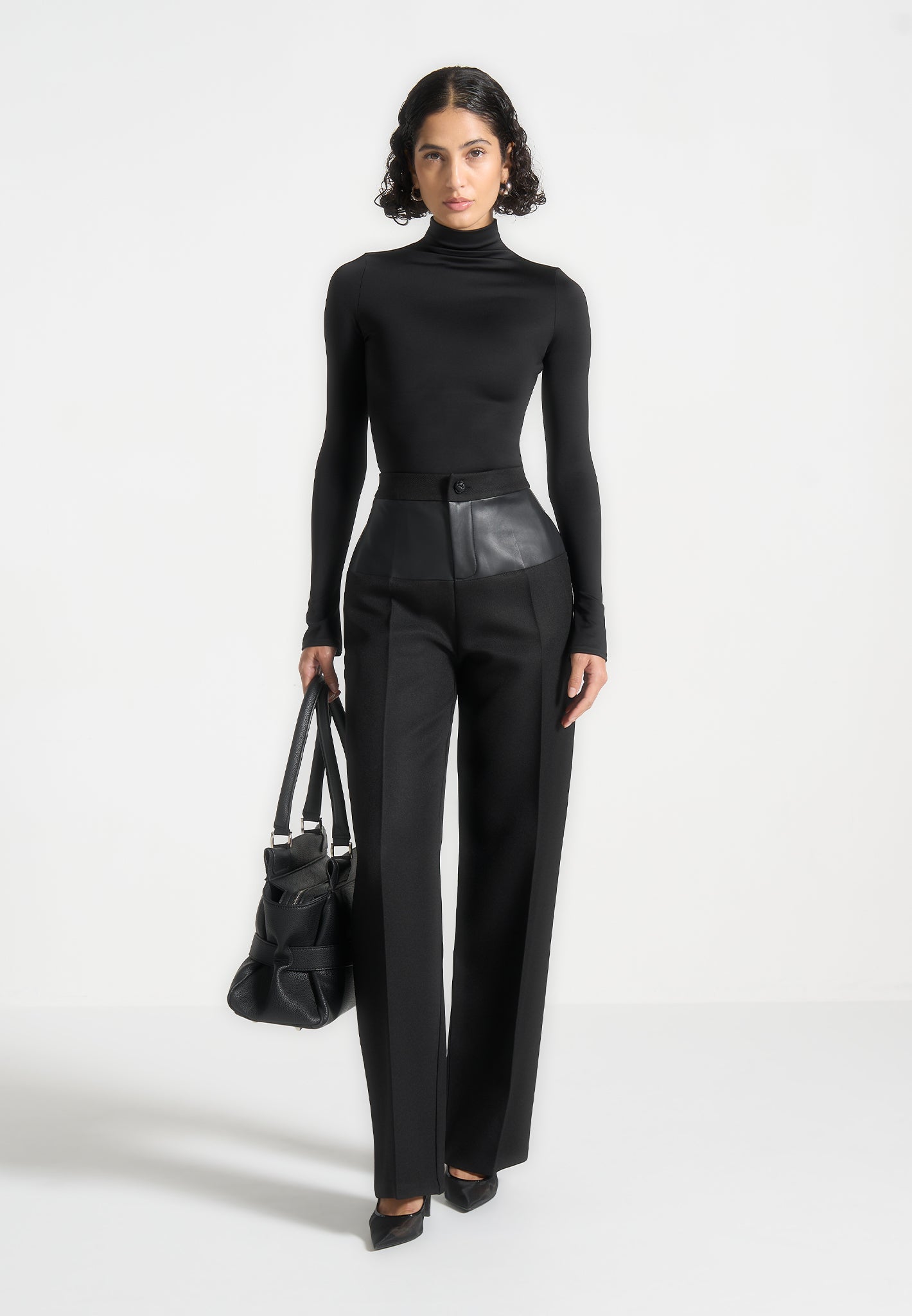 Alea - Mock Neck Long Sleeve Top - Black