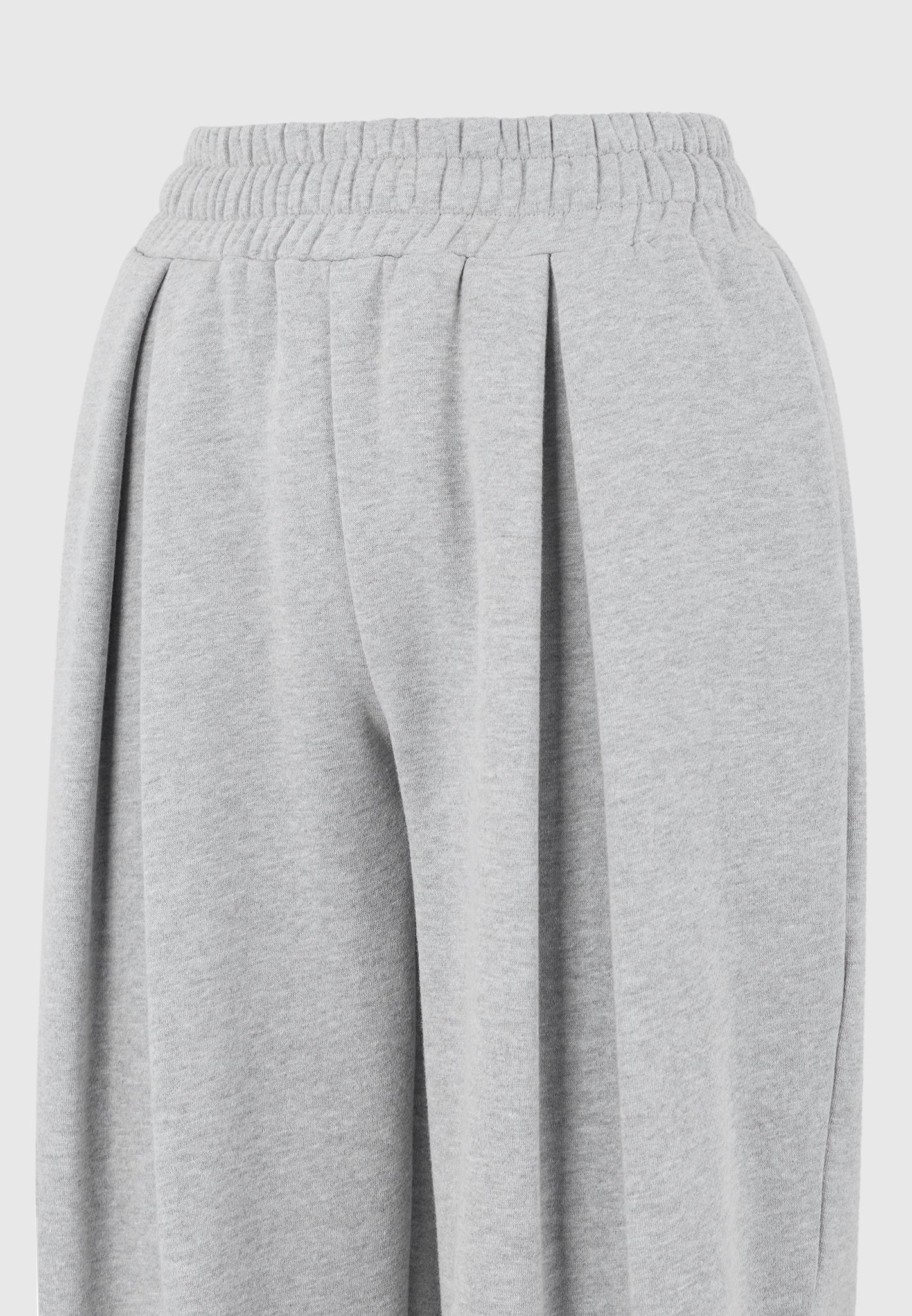 Fanny - Straight Leg Box Pleat Joggers - Grey
