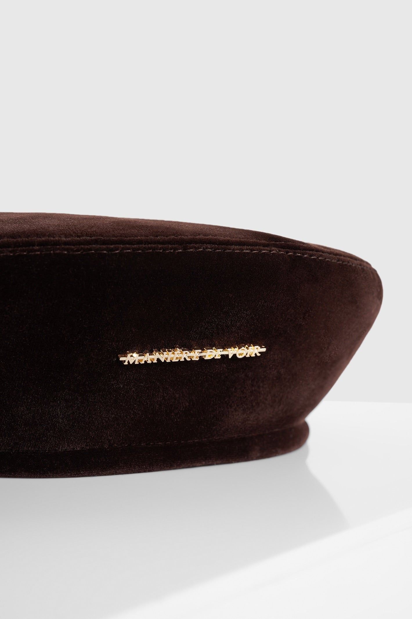 anya-velvet-beret-brown