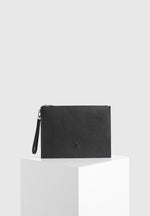 leather-eiffel-laptop-case-black