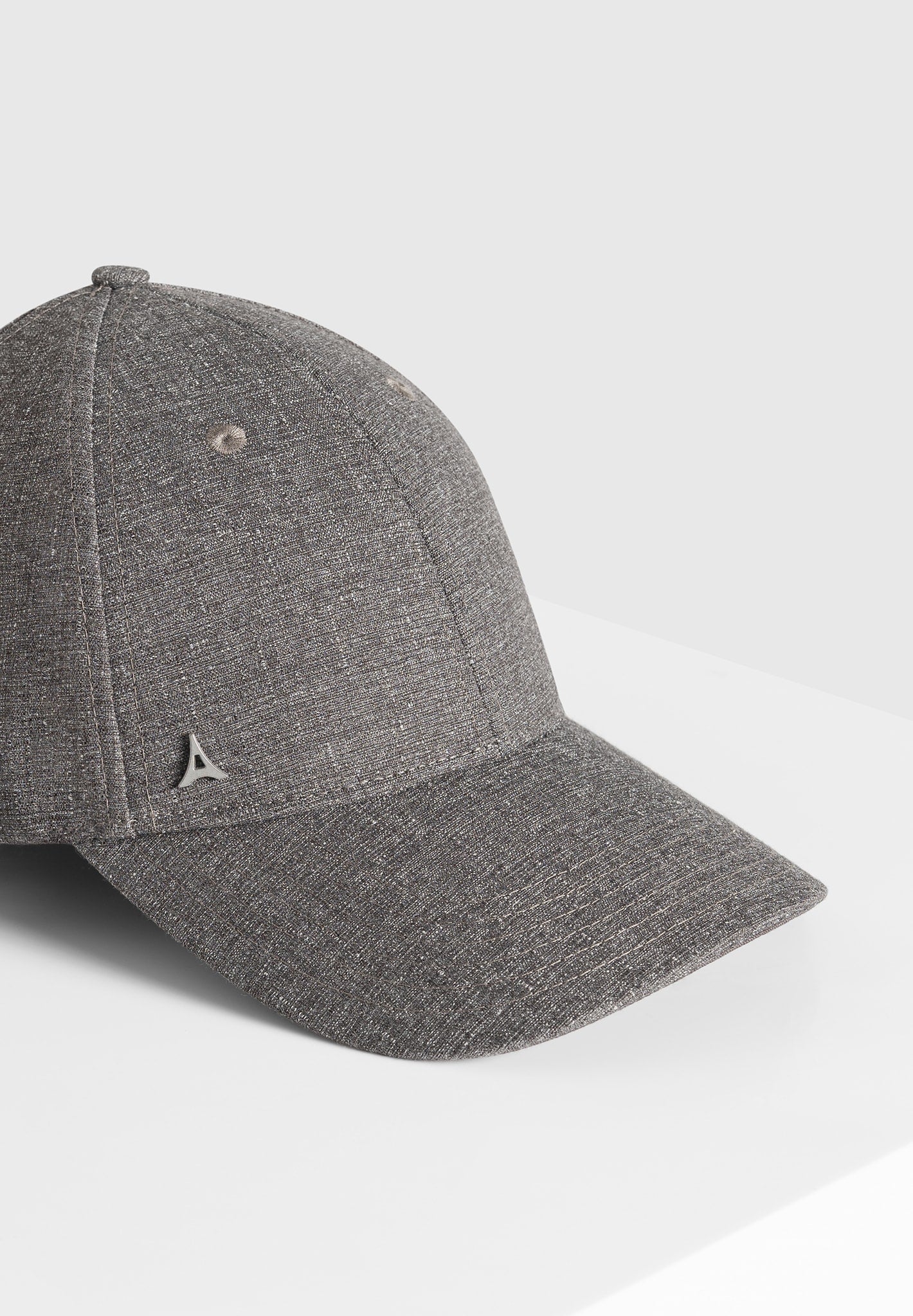 textured-cap-grey 