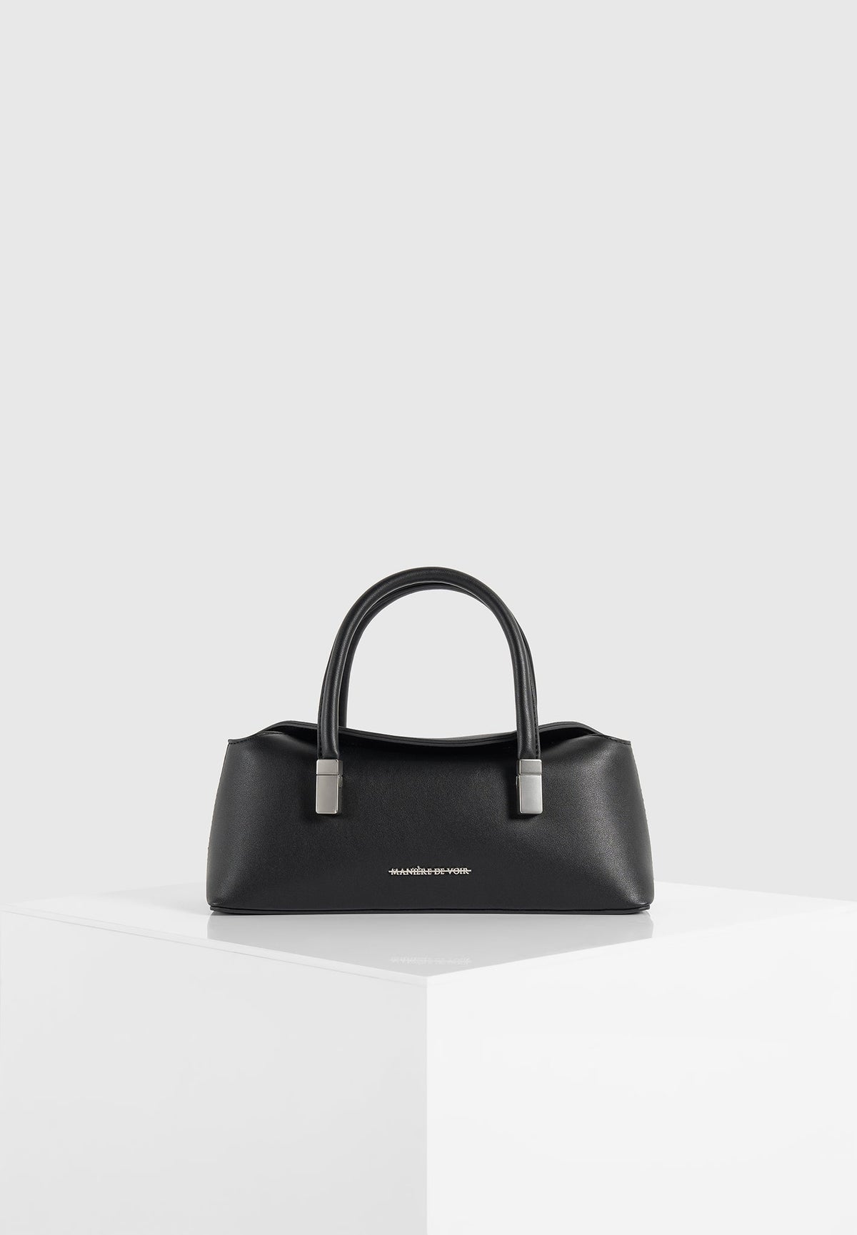 Annelise - Leather Baguette Bag - Black