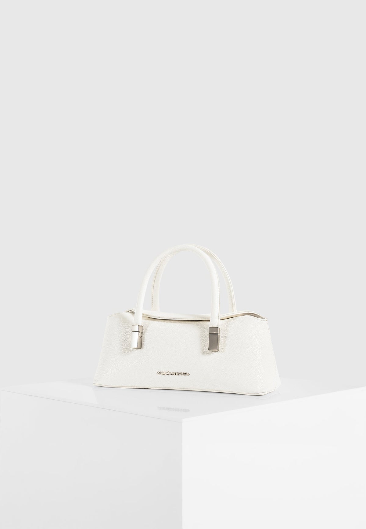 Annelise - Pebbled Leather Baguette Bag - White