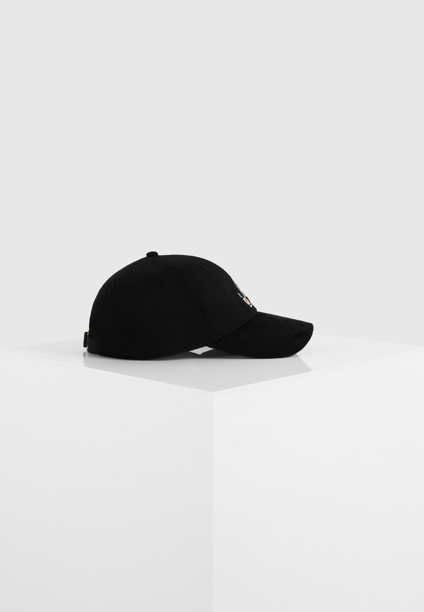Floral Eiffel Suede Contrast Cap - Black