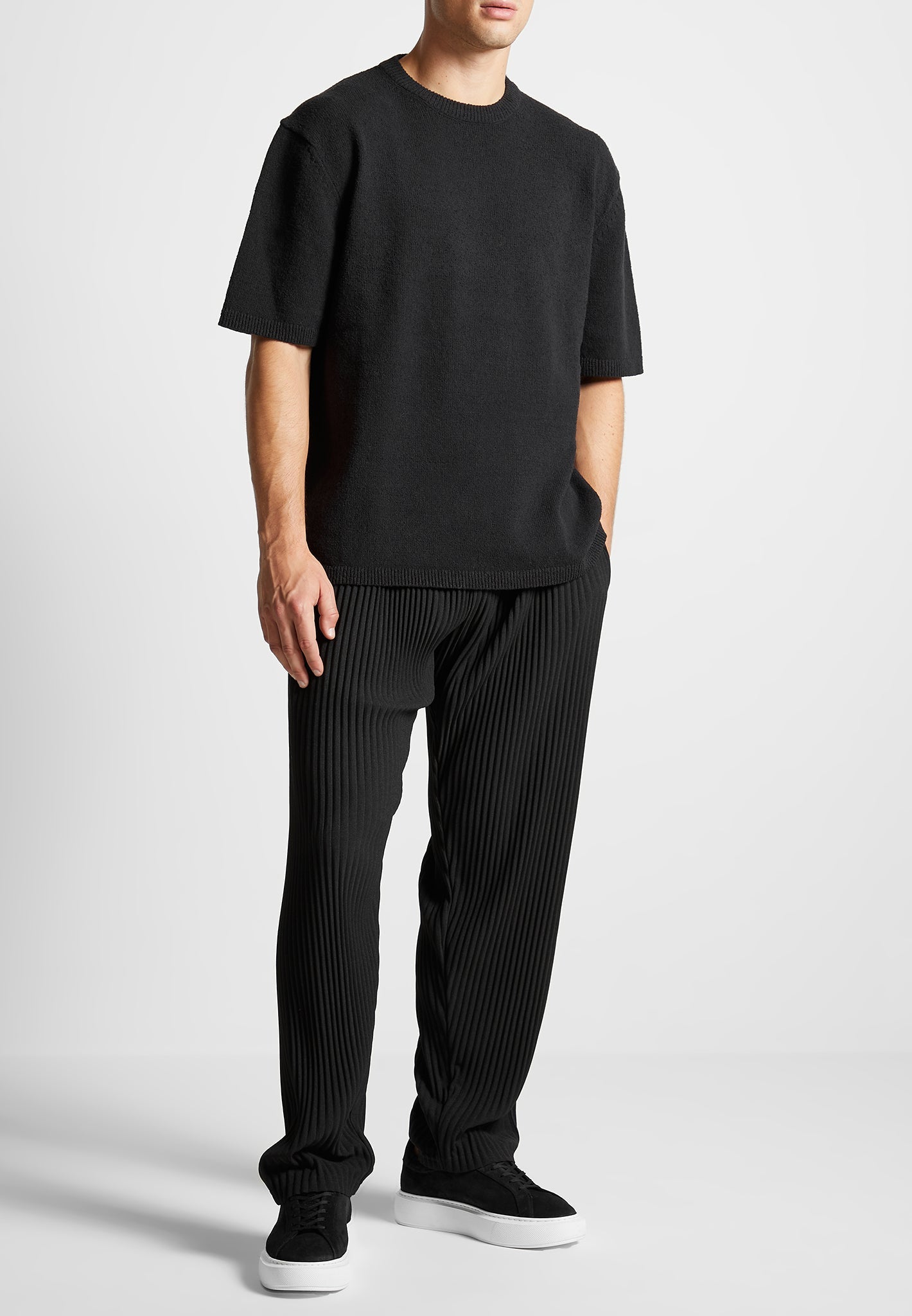 boucle-knit-oversized-fit-t-shirt-black
