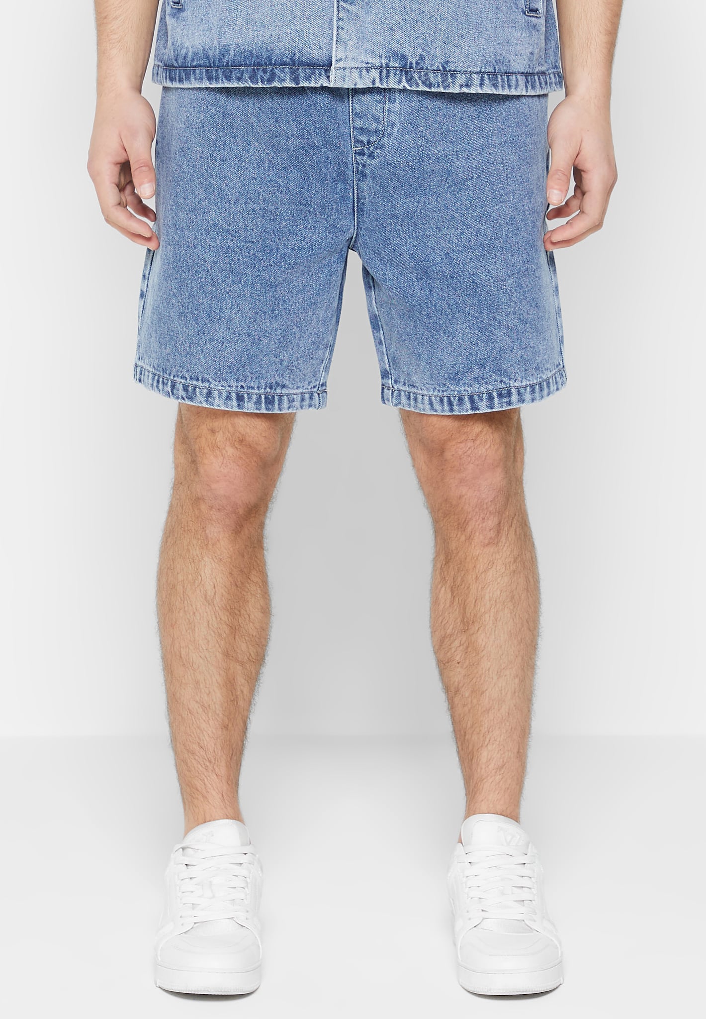 denim-shorts-mid-blue