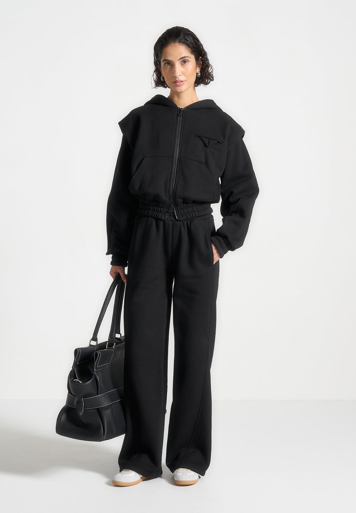 Iris - Relaxed Joggers - Black