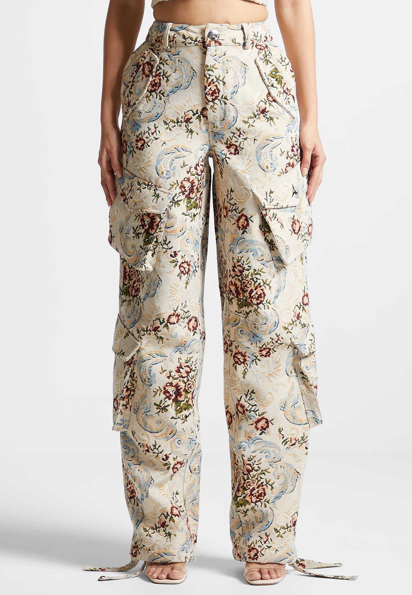 floral-jacquard-high-waisted-cargo-pants-beige 