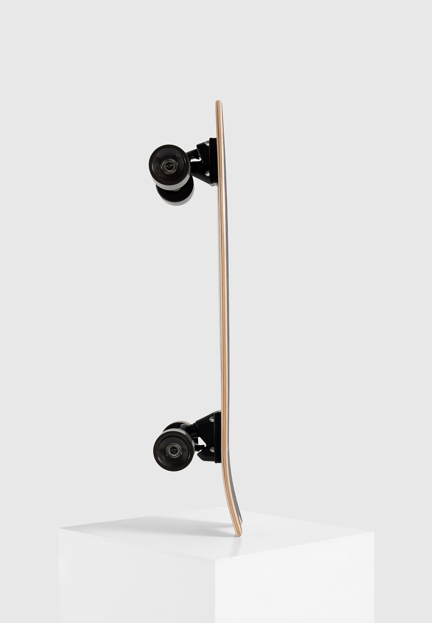 london-skateboard-brown