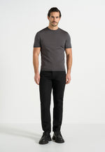 dn001-tapered-fit-denim-jeans-black