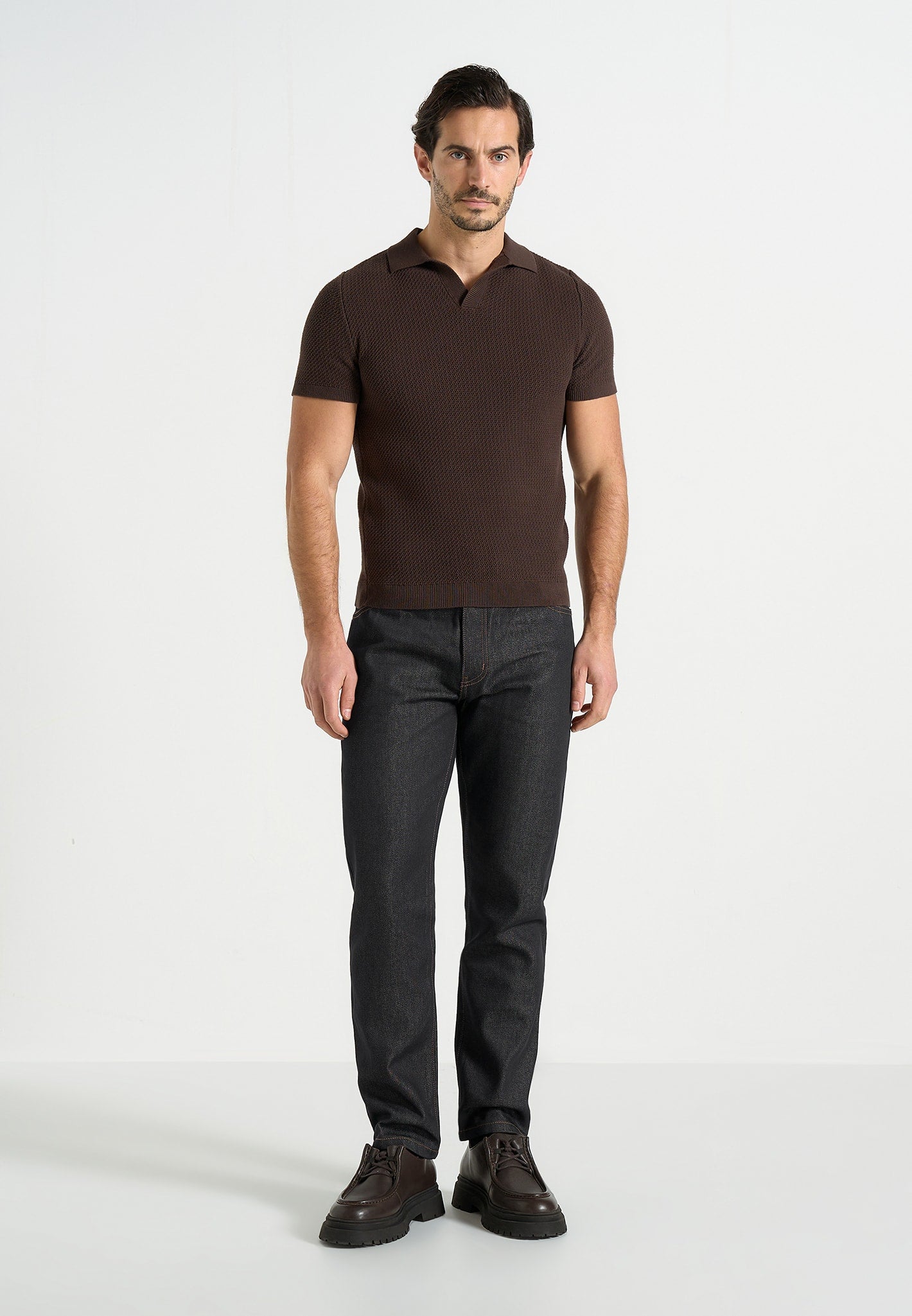 dn001-tapered-fit-denim-jeans-indigo