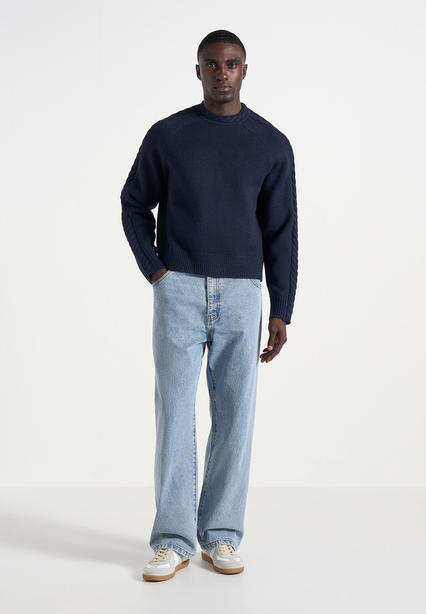 dn002-relaxed-fit-denim-jeans-mid-blue