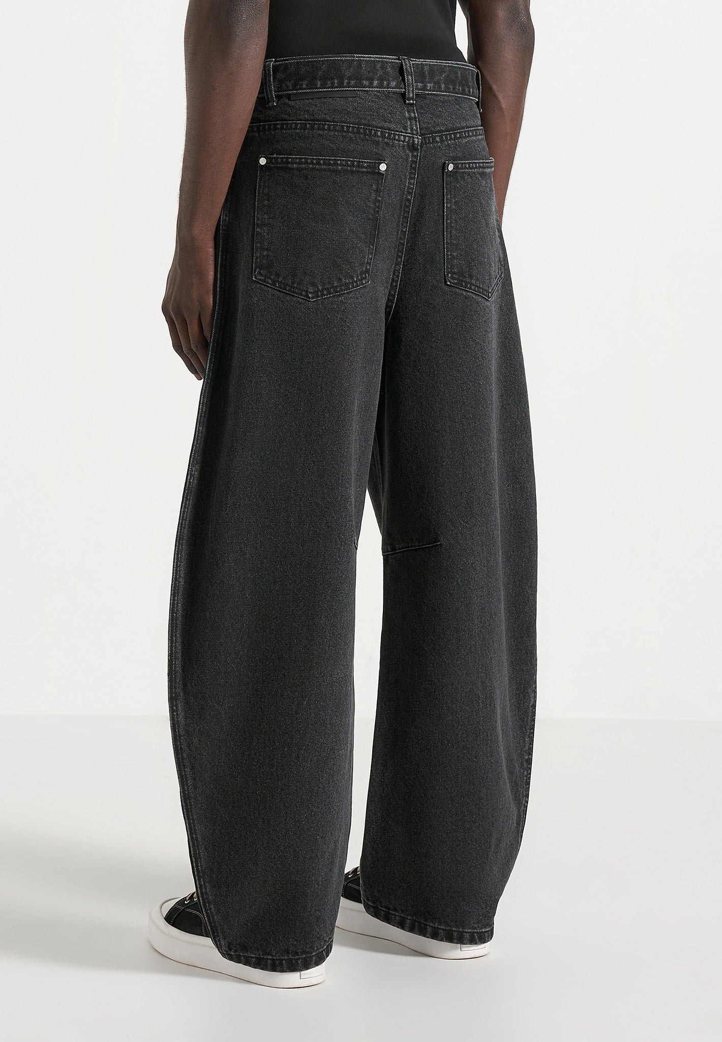 xander-barrel-leg-denim-jeans-black