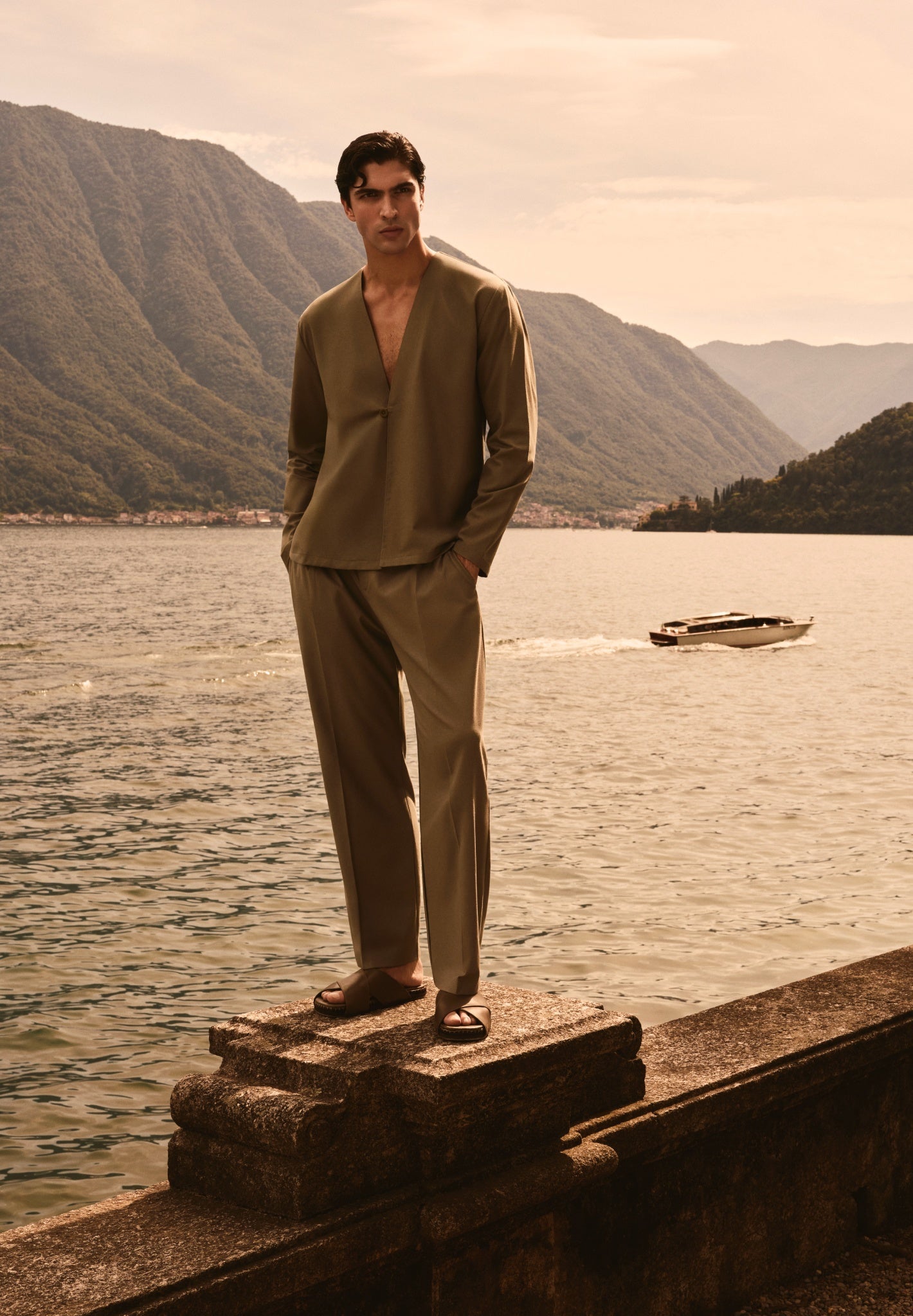 Dorian - Pleated Linen Pants - Khaki