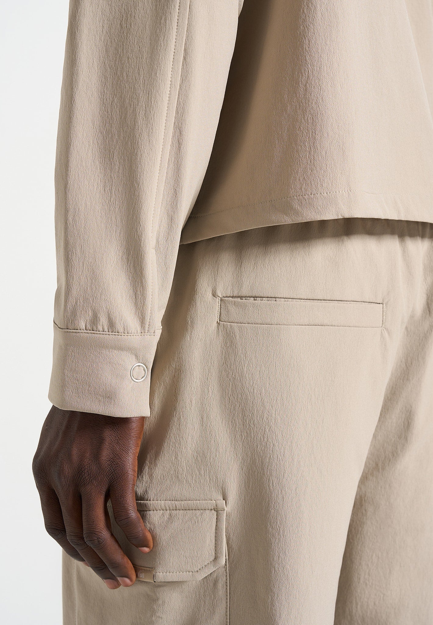 Milo - Technical Cargo Jacket - Beige