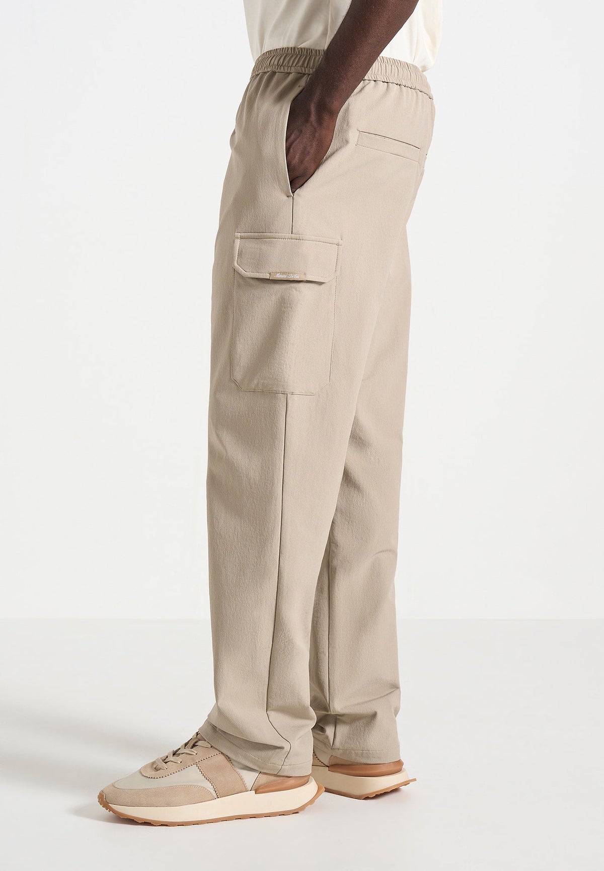 Rayan - Technical Cargo Pants - Beige