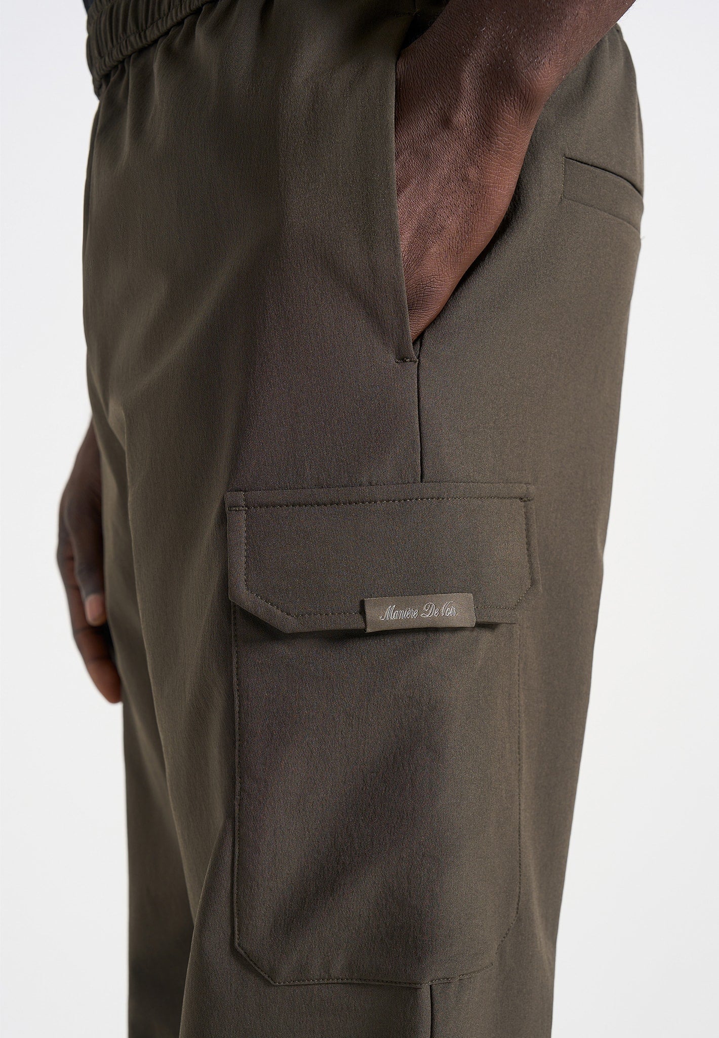 Rayan - Technical Cargo Pants - Olive