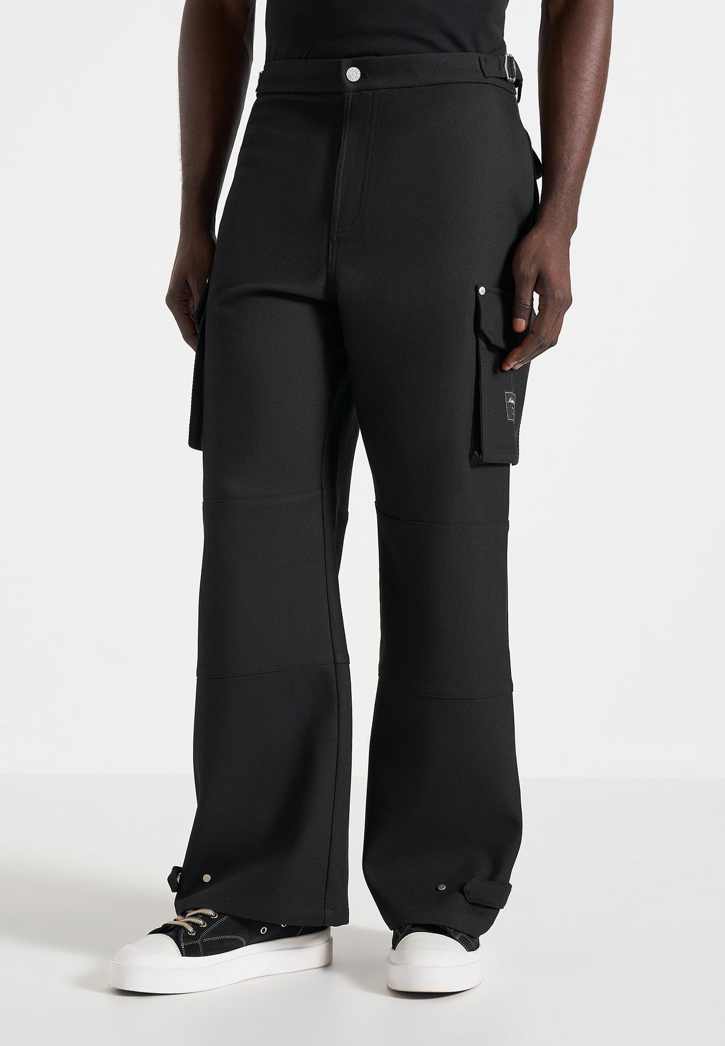 Mathis - Twill Signature Wide Leg Cargo Pants - Black 