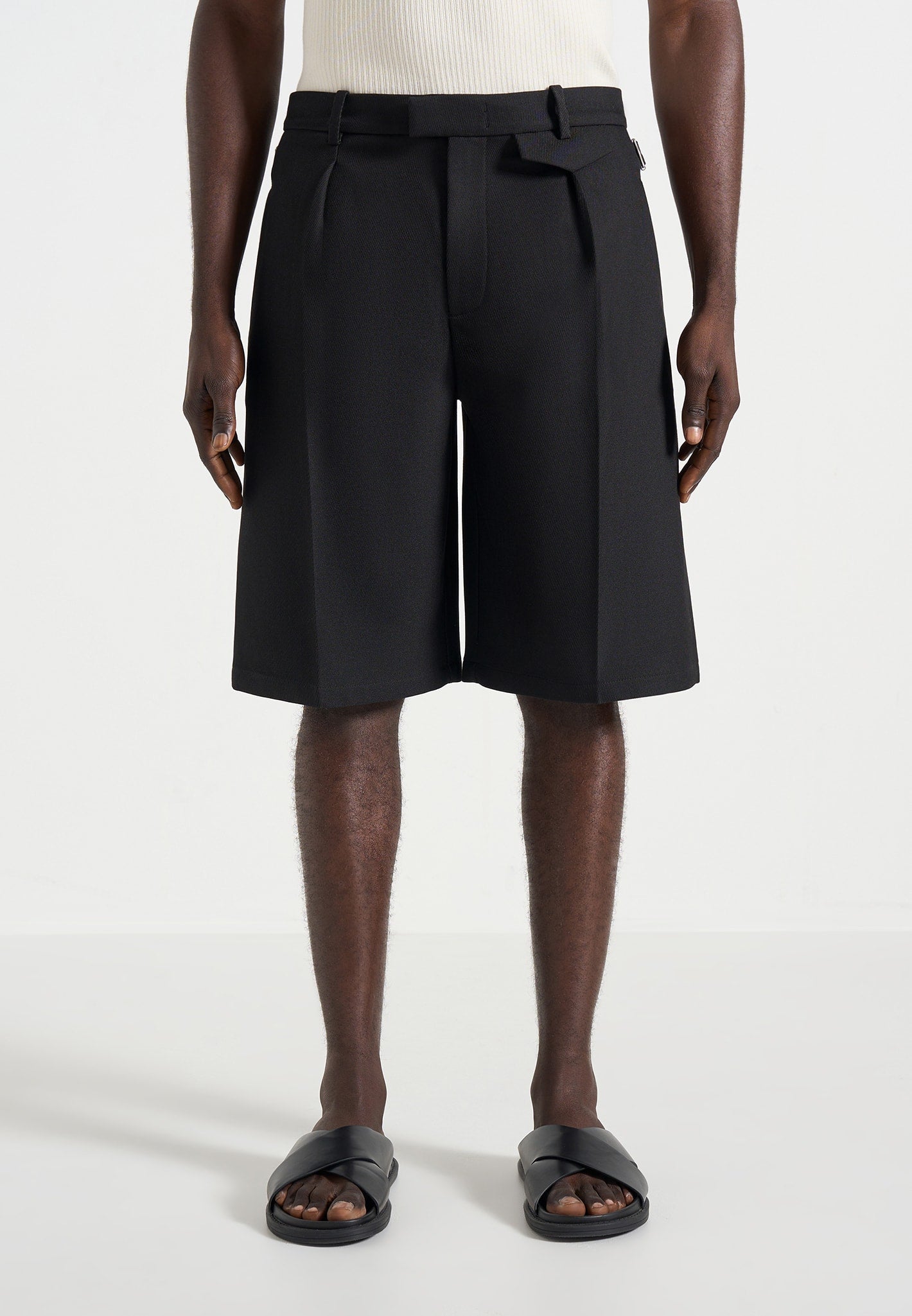 auguste-tailored-twill-bermuda-shorts-black 