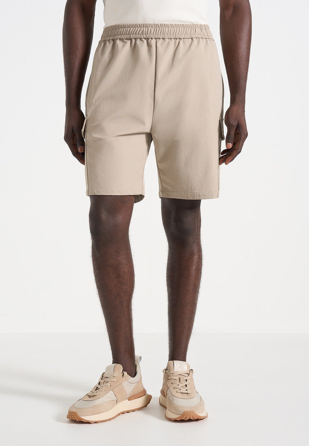 Dimitri - Technical Cargo Shorts - Beige