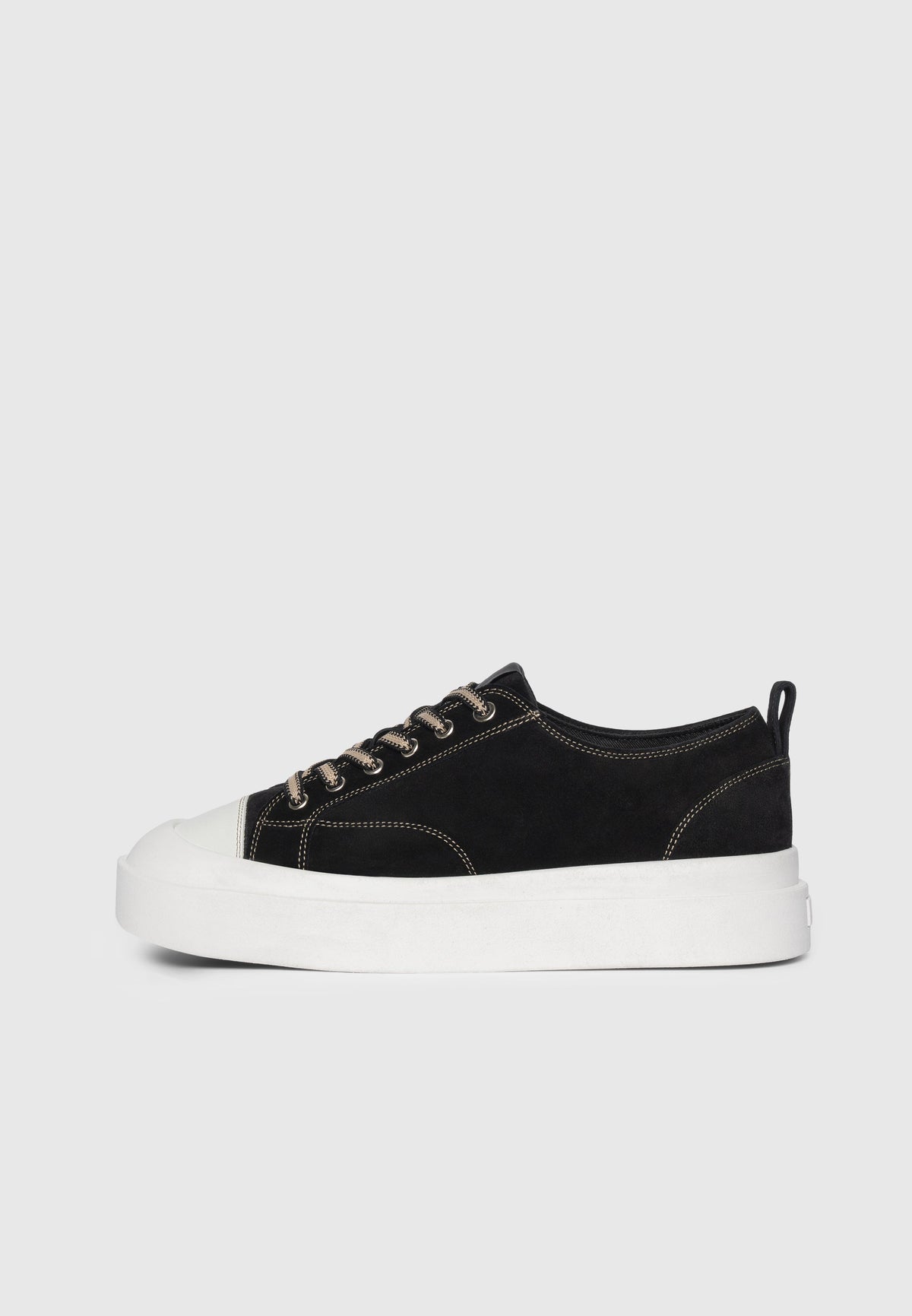 Men's Vienna - Suede Contrast Stitch Sneaker - Black