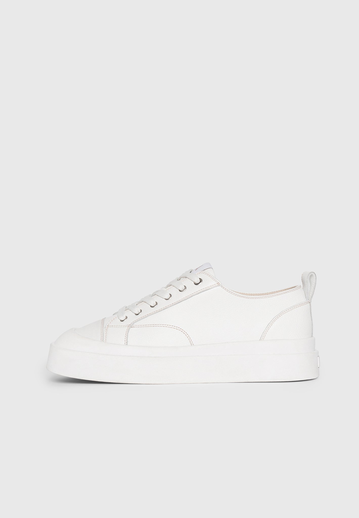 Men's Vienna - Leather Contrast Stitch Sneakers - White 