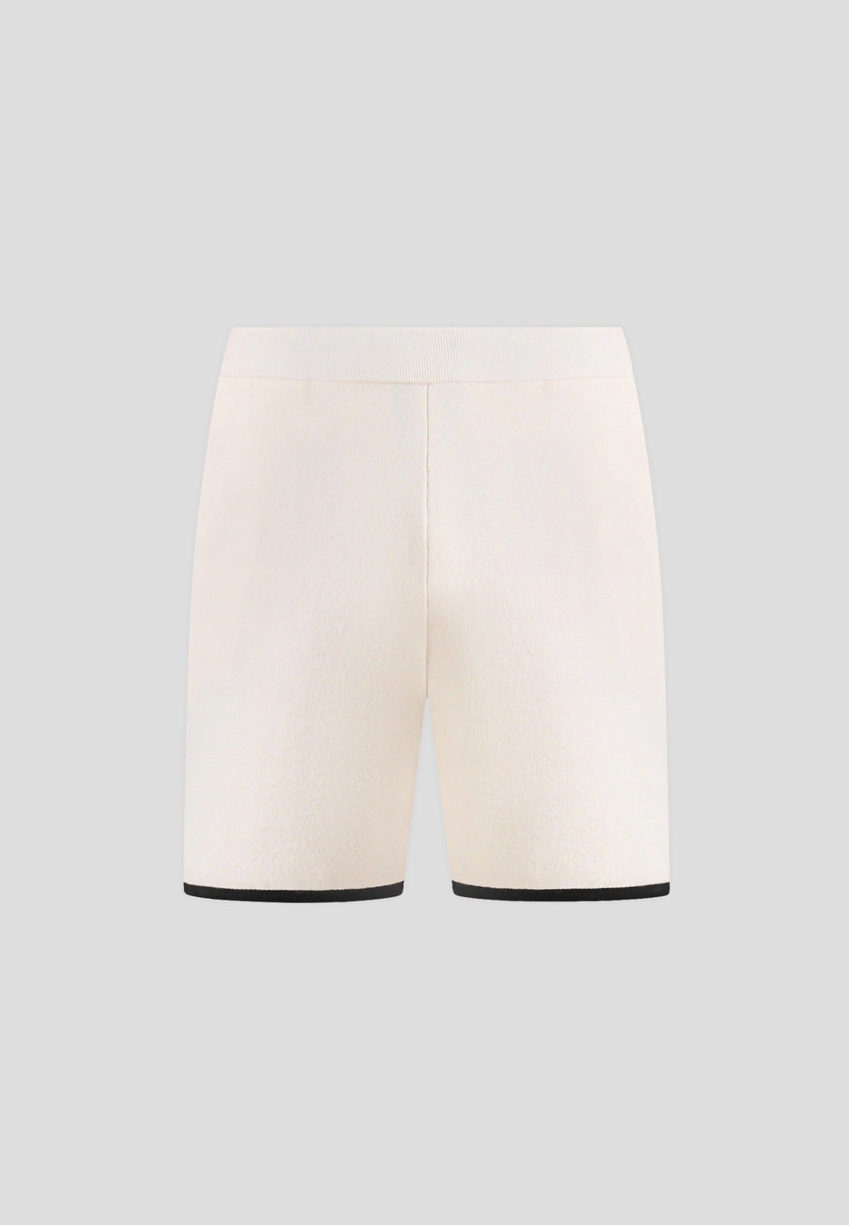regis-contrast-detail-knit-shorts-cream