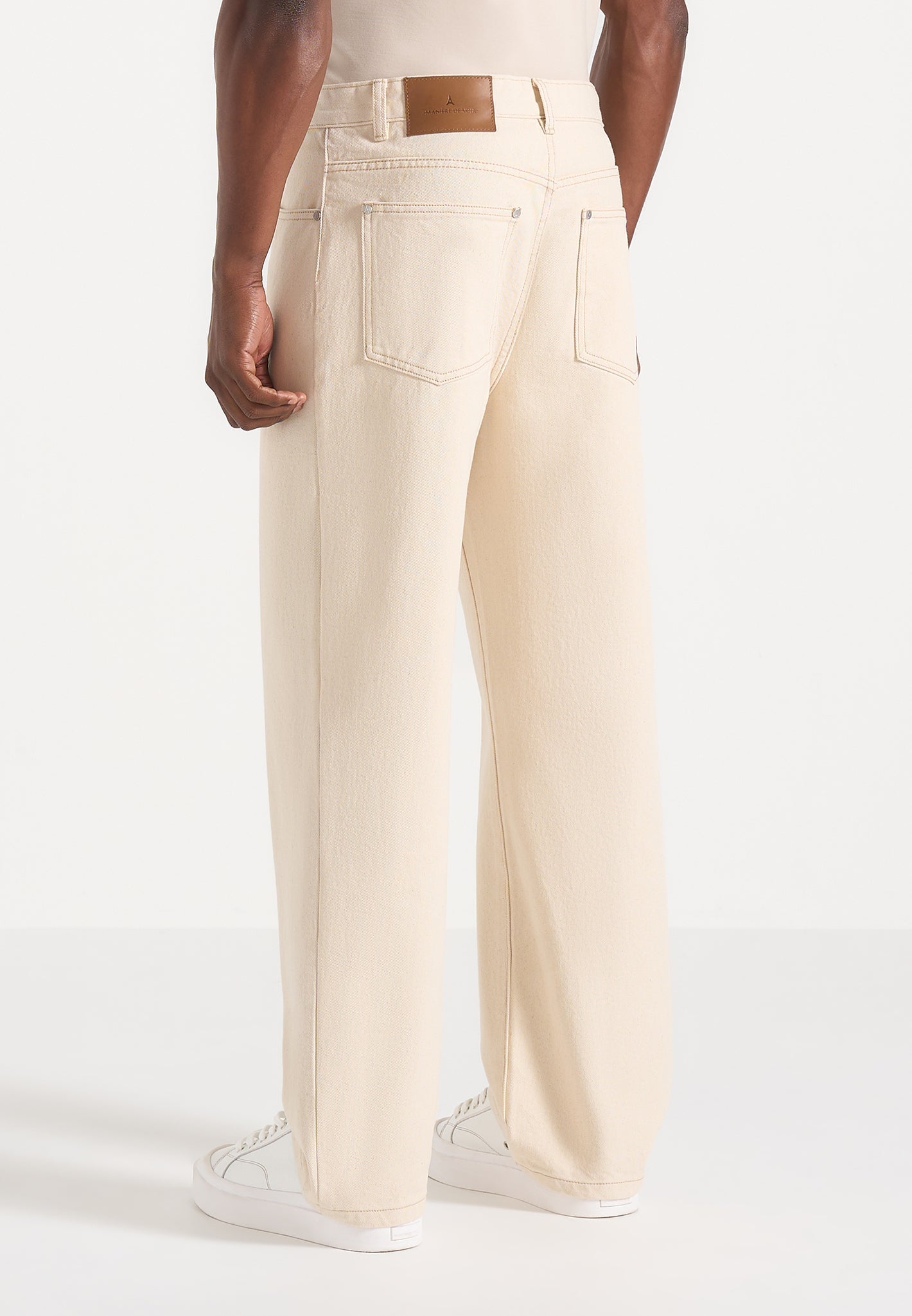 DN002 - Relaxed Fit Denim Jeans - Cream