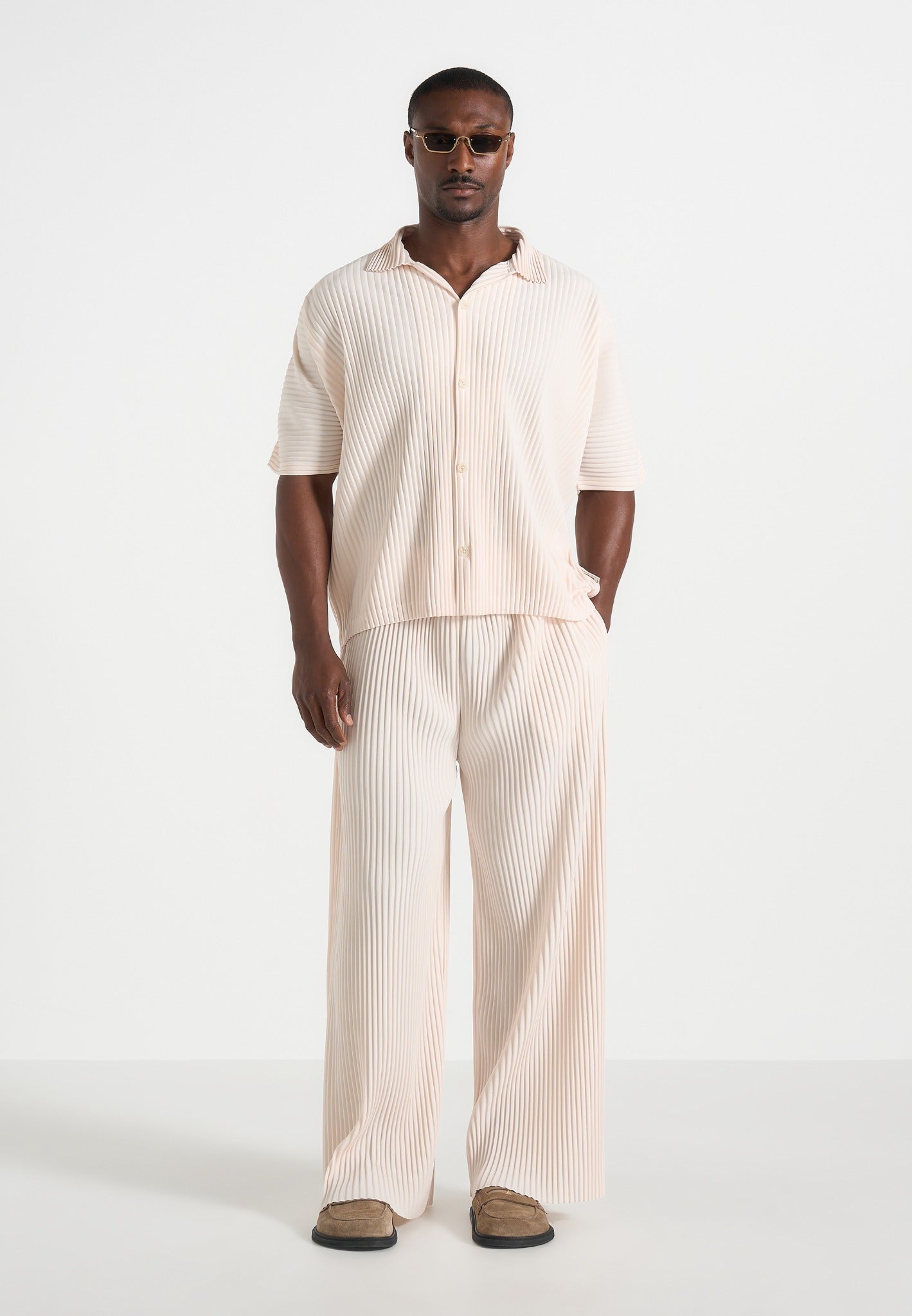 Justin - Pleated Boxy Shirt - Cream 