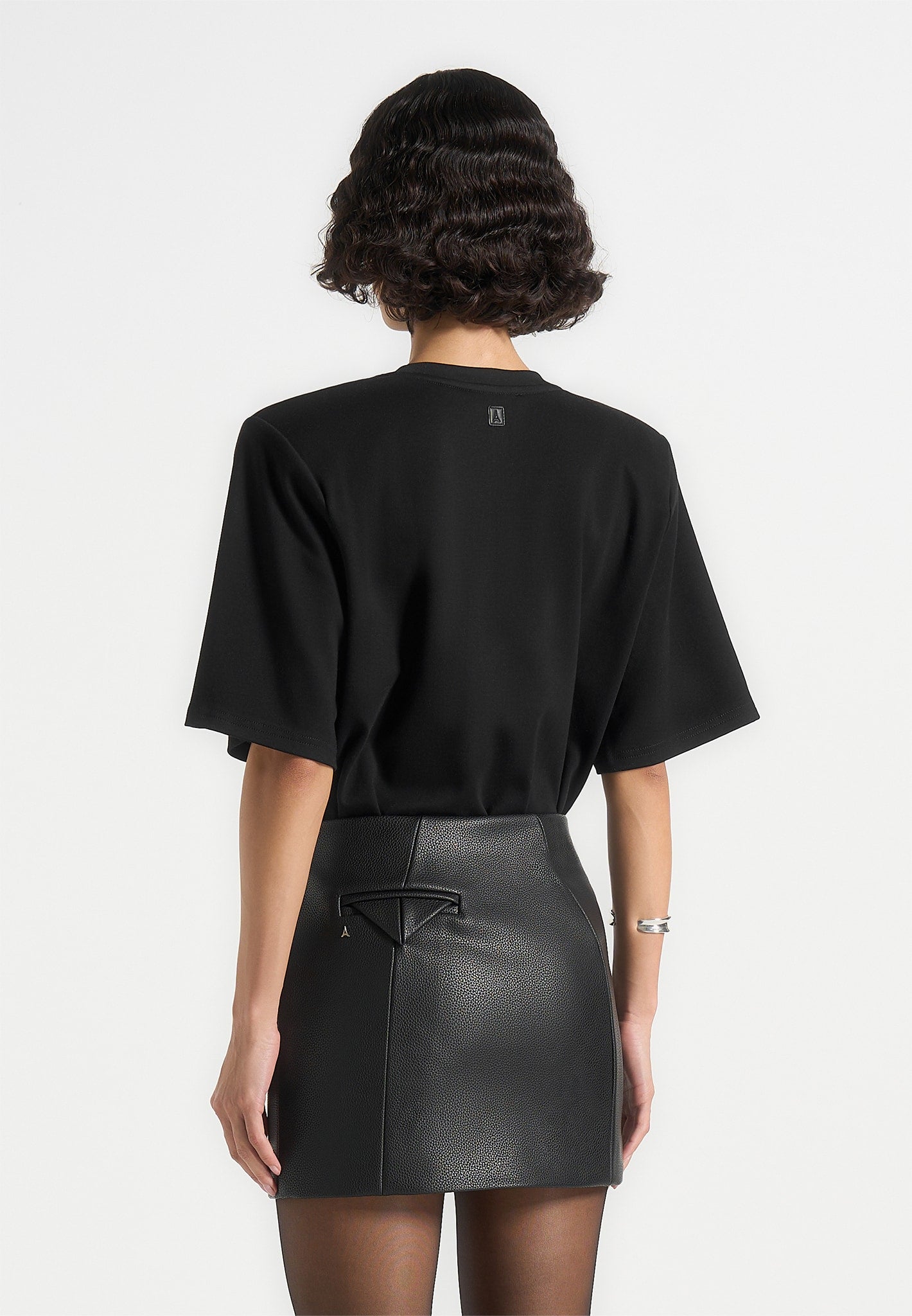 bs002-wide-shoulder-bodysuit-t-shirt-black