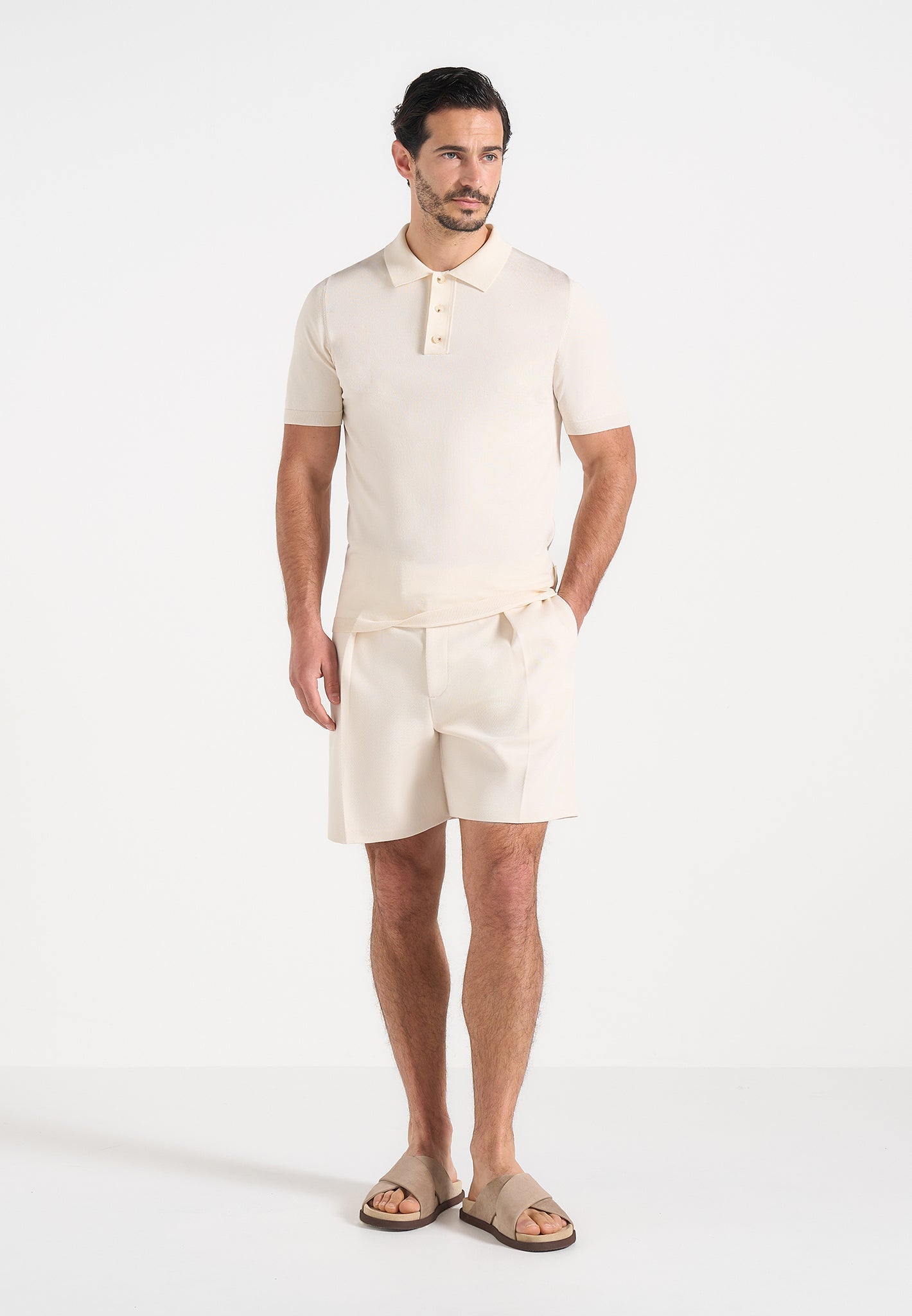 Marin - Tailored Pleated Shorts - Cream 