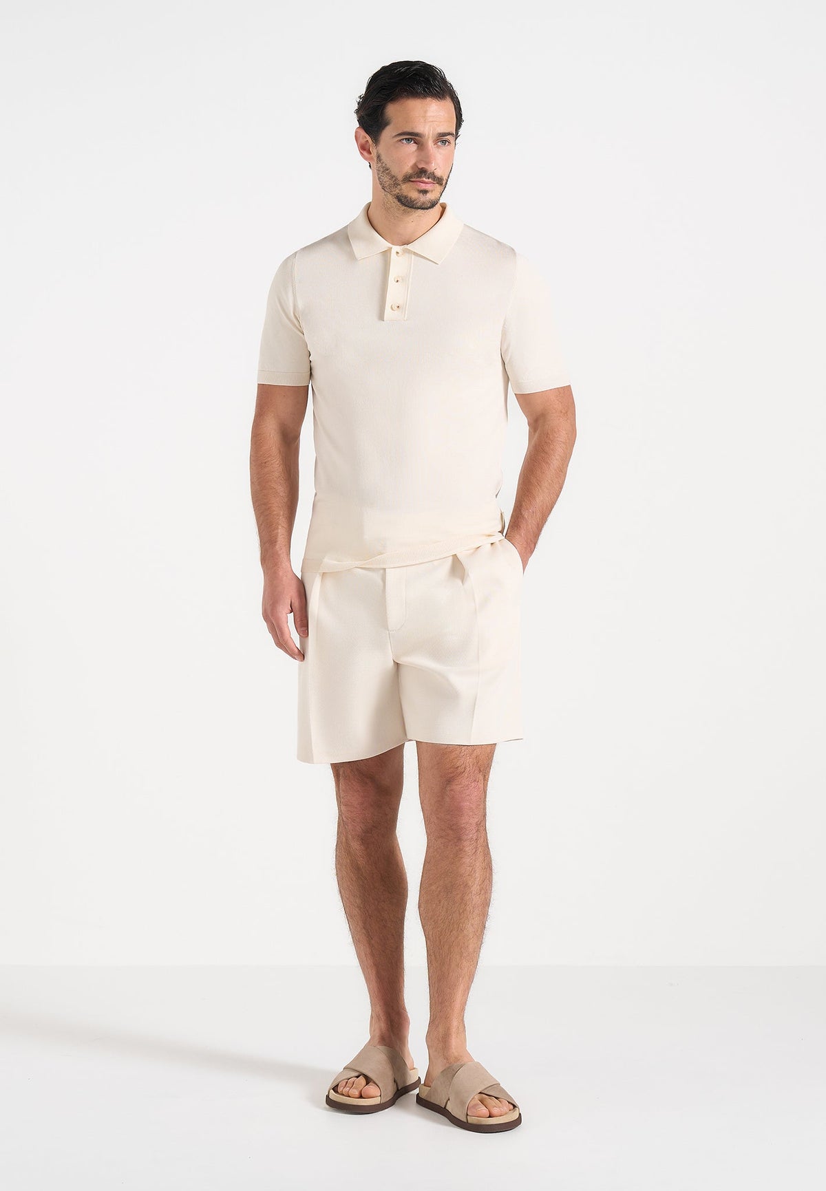 marin-tailored-pleated-shorts-cream