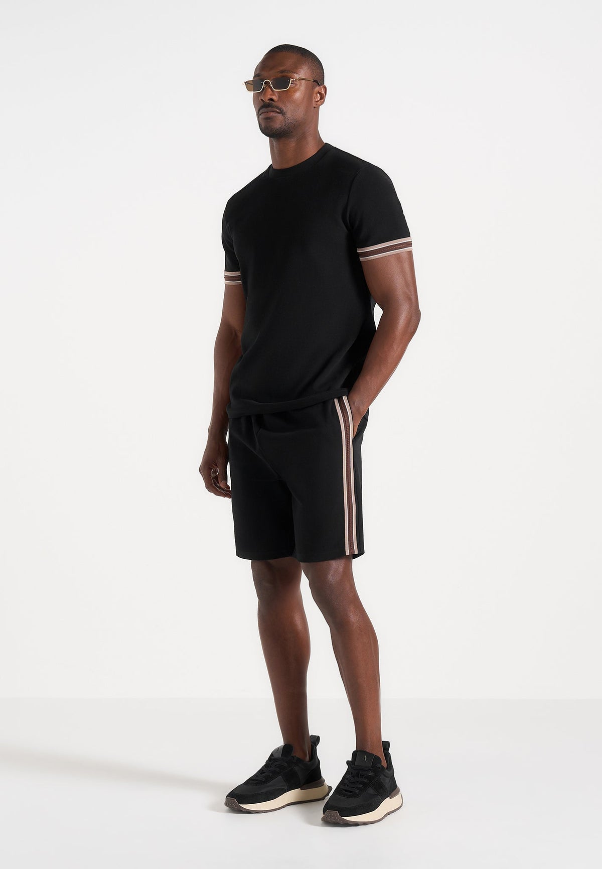 layton-taped-cotton-t-shirt-black