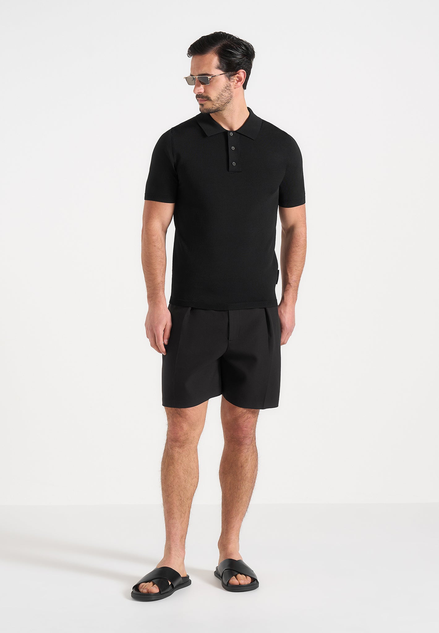 Marin - Tailored Pleated Shorts - Black 