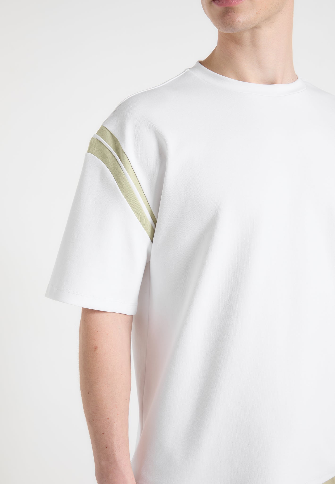 Georges - Varsity Cotton T-Shirt - Off White/Sage