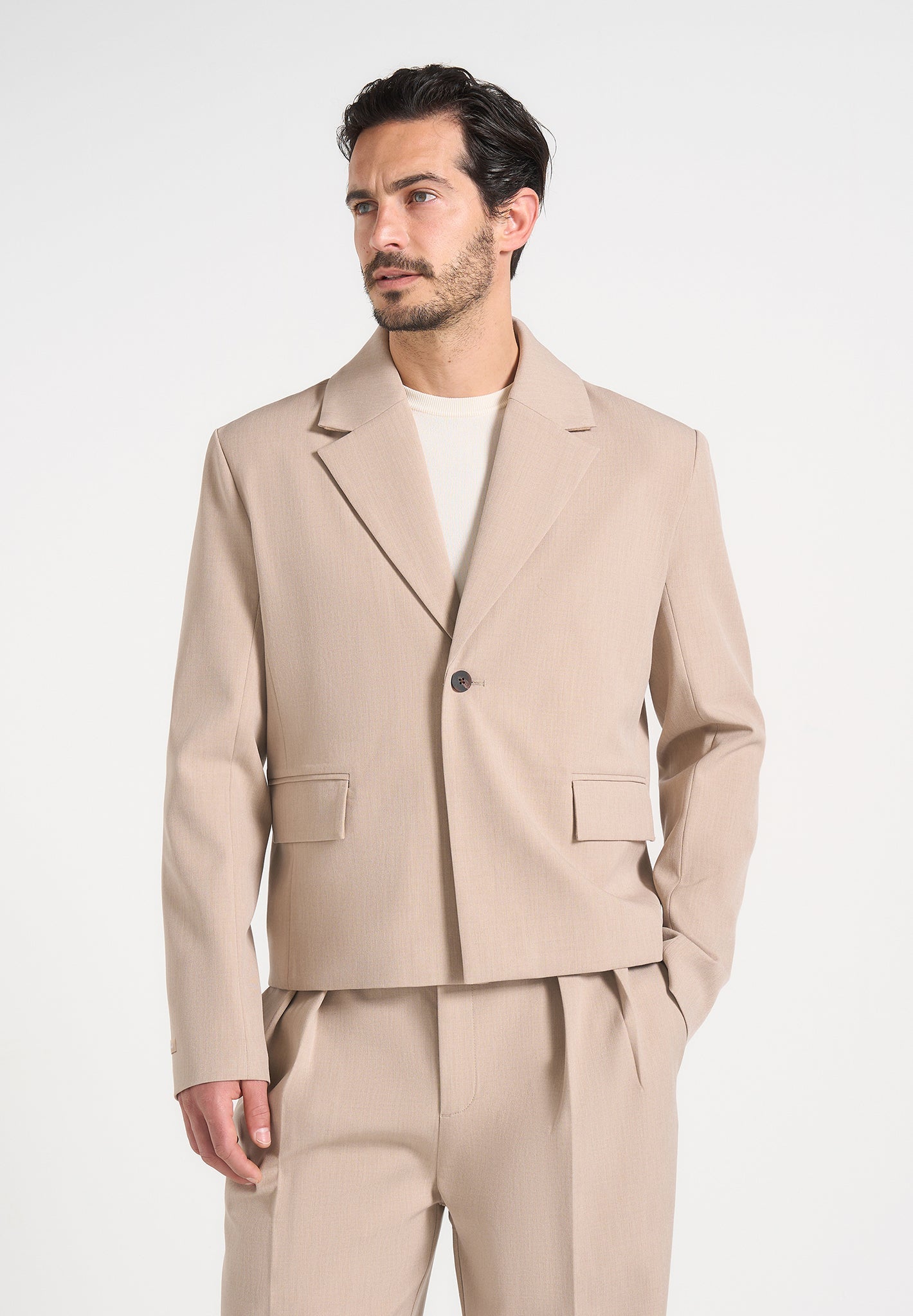 Silas - Tailored Cropped Blazer - Beige 