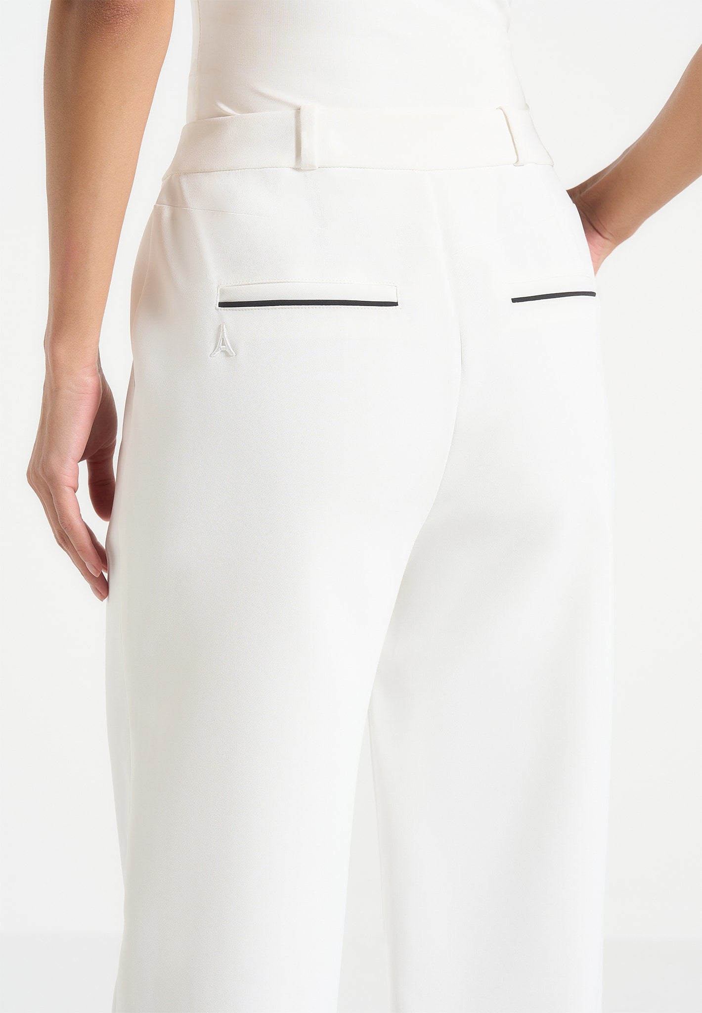 Mina - Contrast Piped Pleated Pants - White/Black