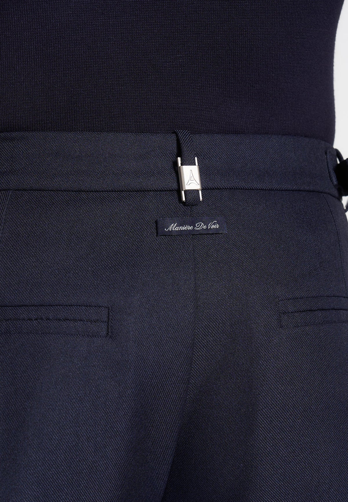 marin-tailored-pleated-shorts-navy