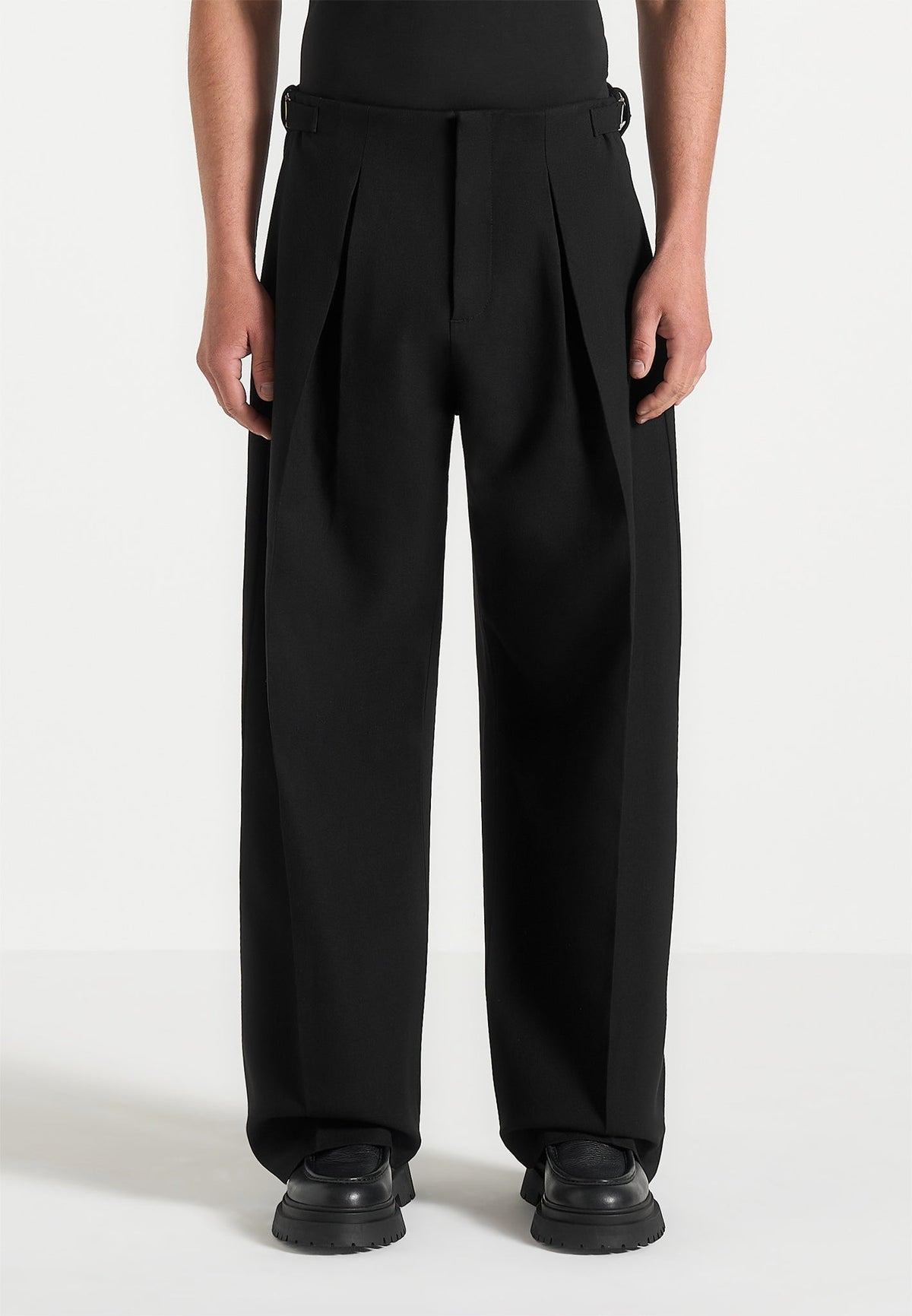 Lior - Box Pleat Wide Leg Pants - Black