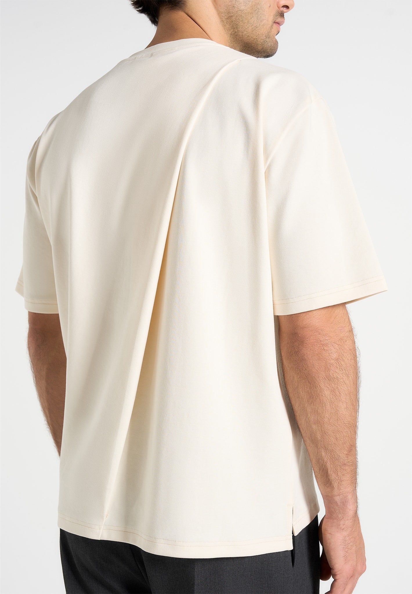 Hugo - Relaxed Fit Cotton T-Shirt With Pleat - Cream 