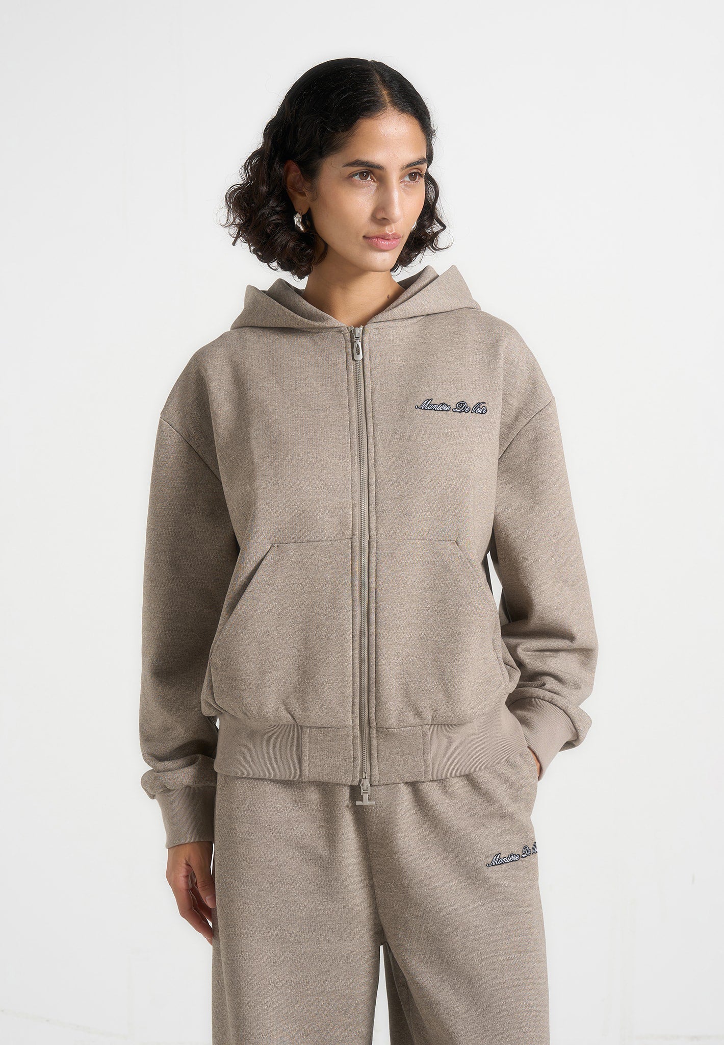 js002-unisex-signature-relaxed-fit-zip-hoodie-taupe