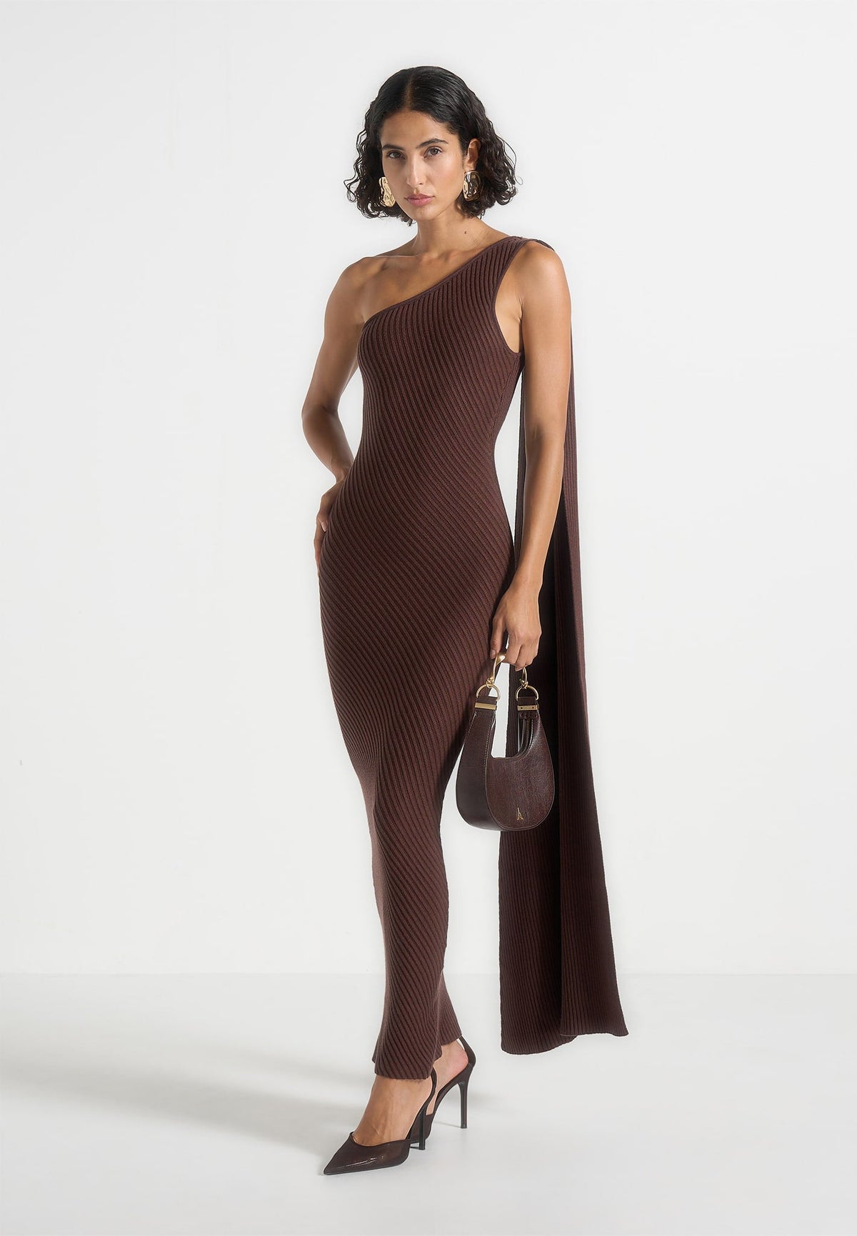 Laya - Asymmetric Knit Maxi Dress With Scarf - Brown