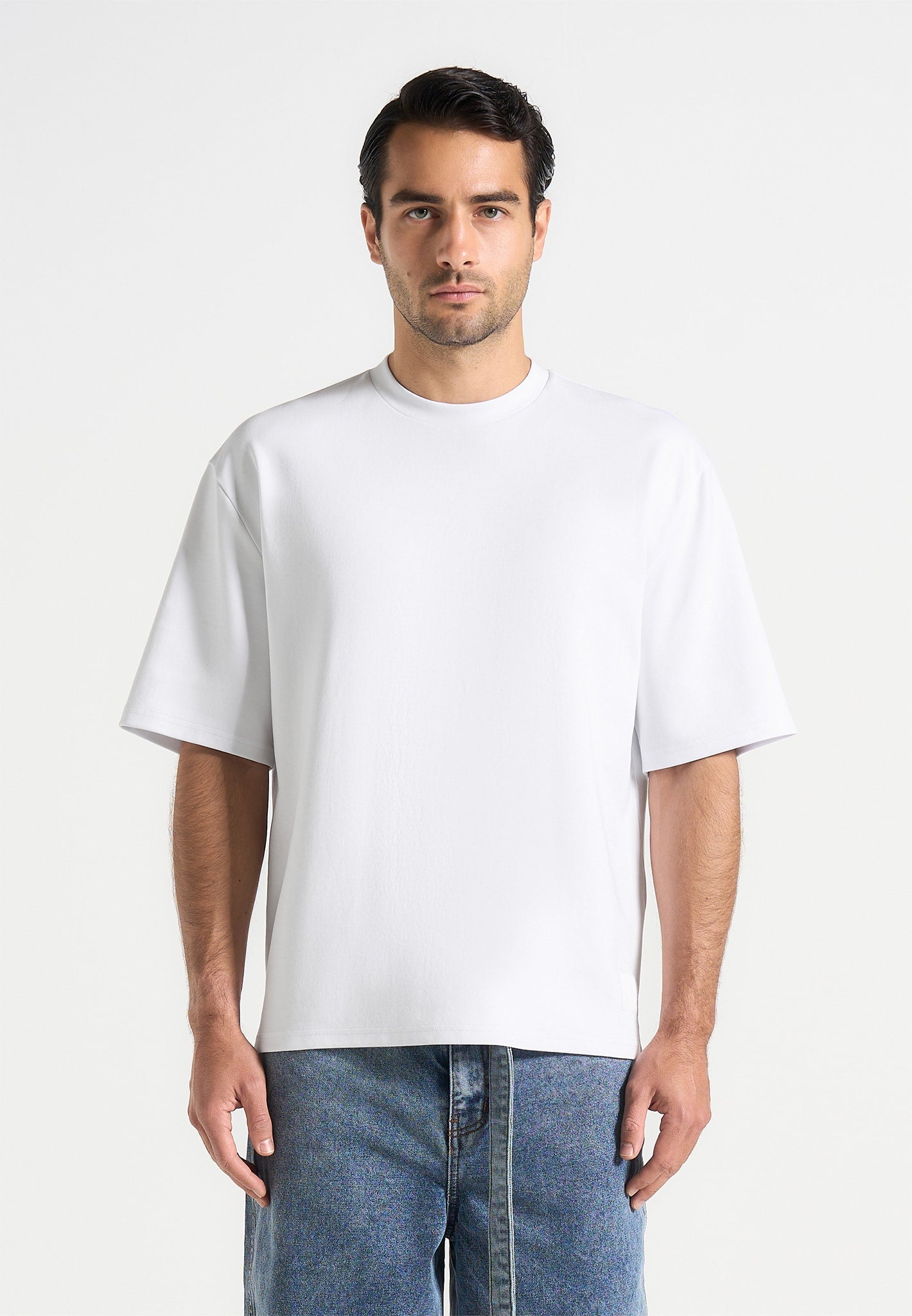 ts007-unisex-relaxed-fit-cotton-t-shirt-white