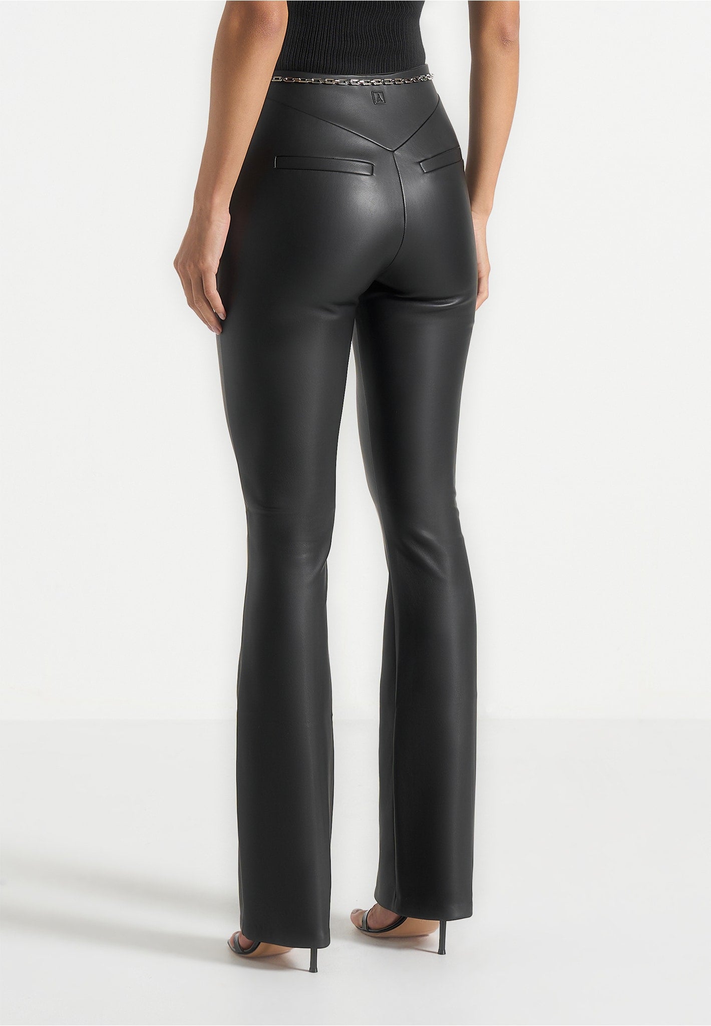 Ninon - Leather Fit And Flare Pants With Chain - Black