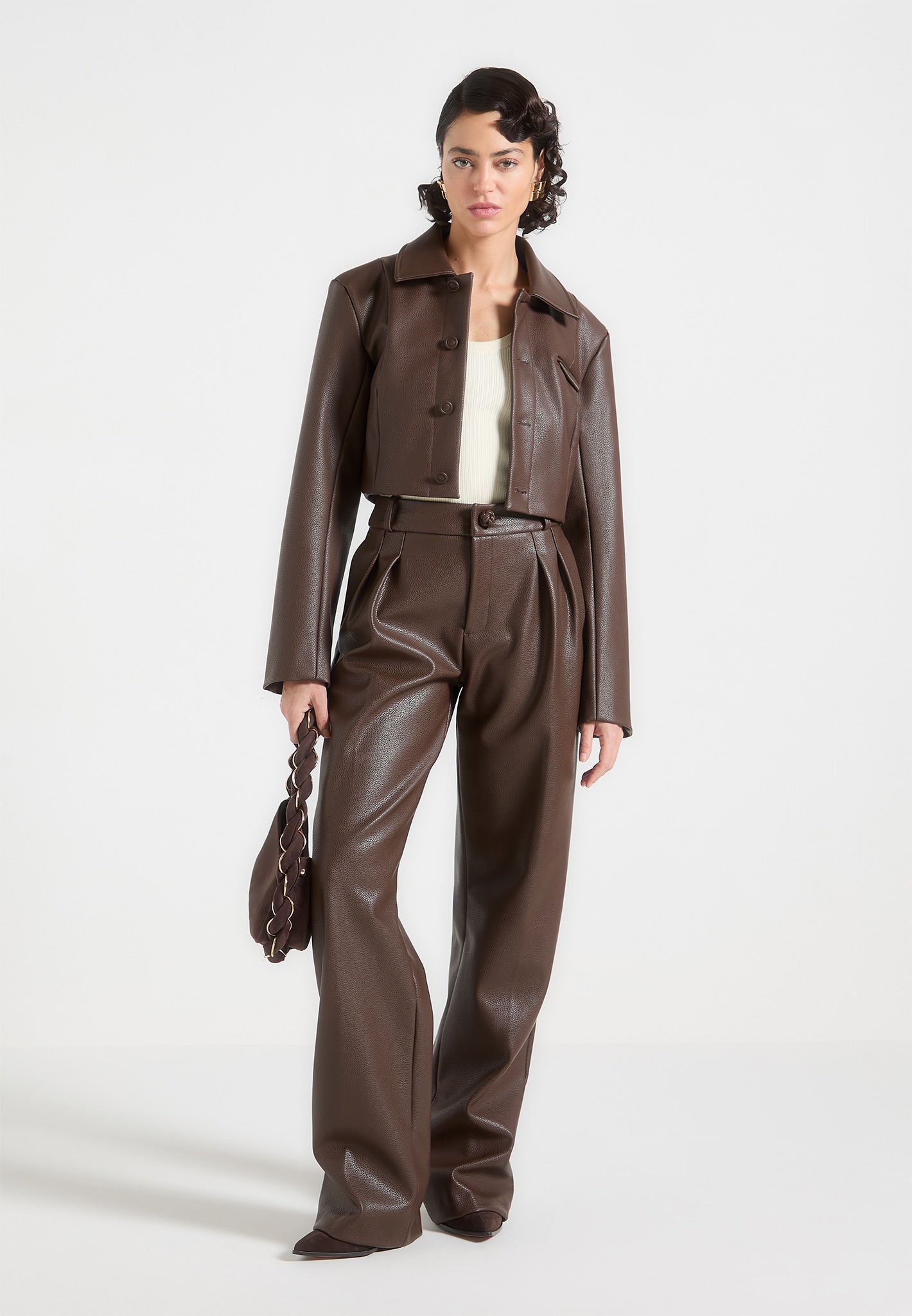 ania-wide-shoulder-pebbled-leather-jacket-brown
