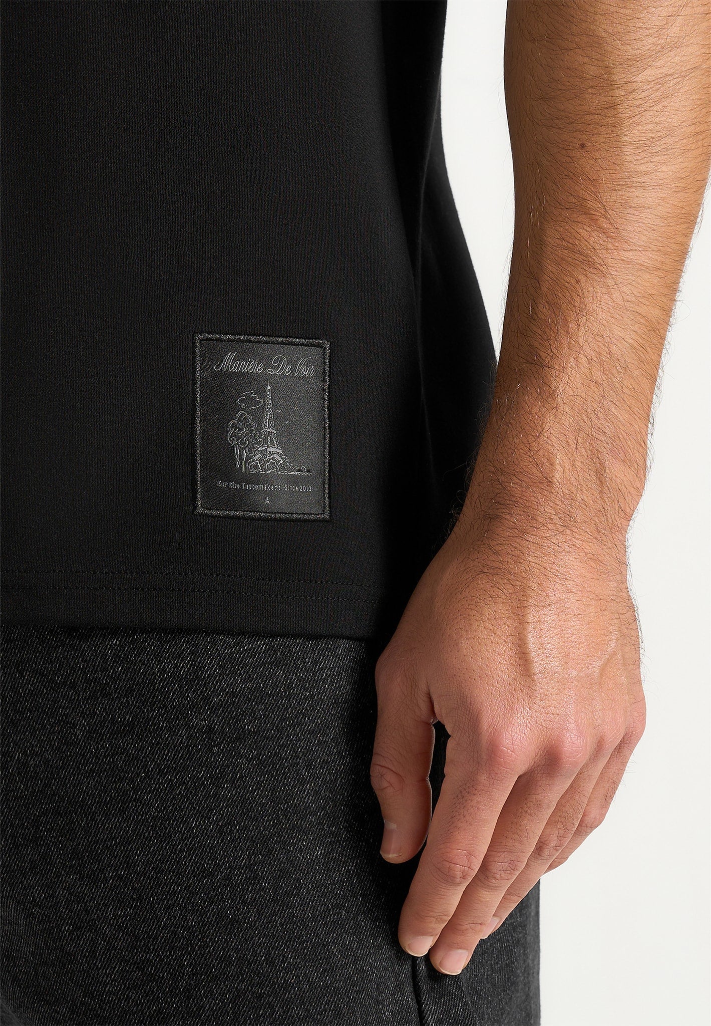 TS002 - Regular Fit Cotton T-Shirt - Black